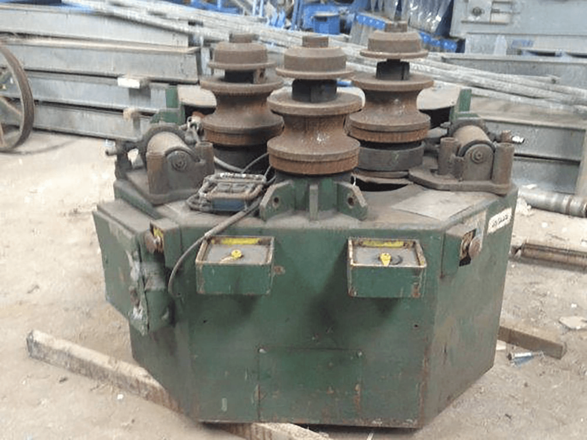 Vista frontal de la máquina ROUNDO R-5