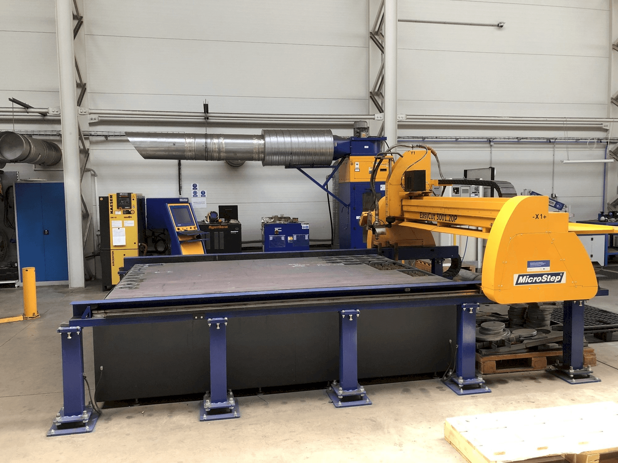 Vista frontal de la máquina MicroStep Easy Cut 3001.20P