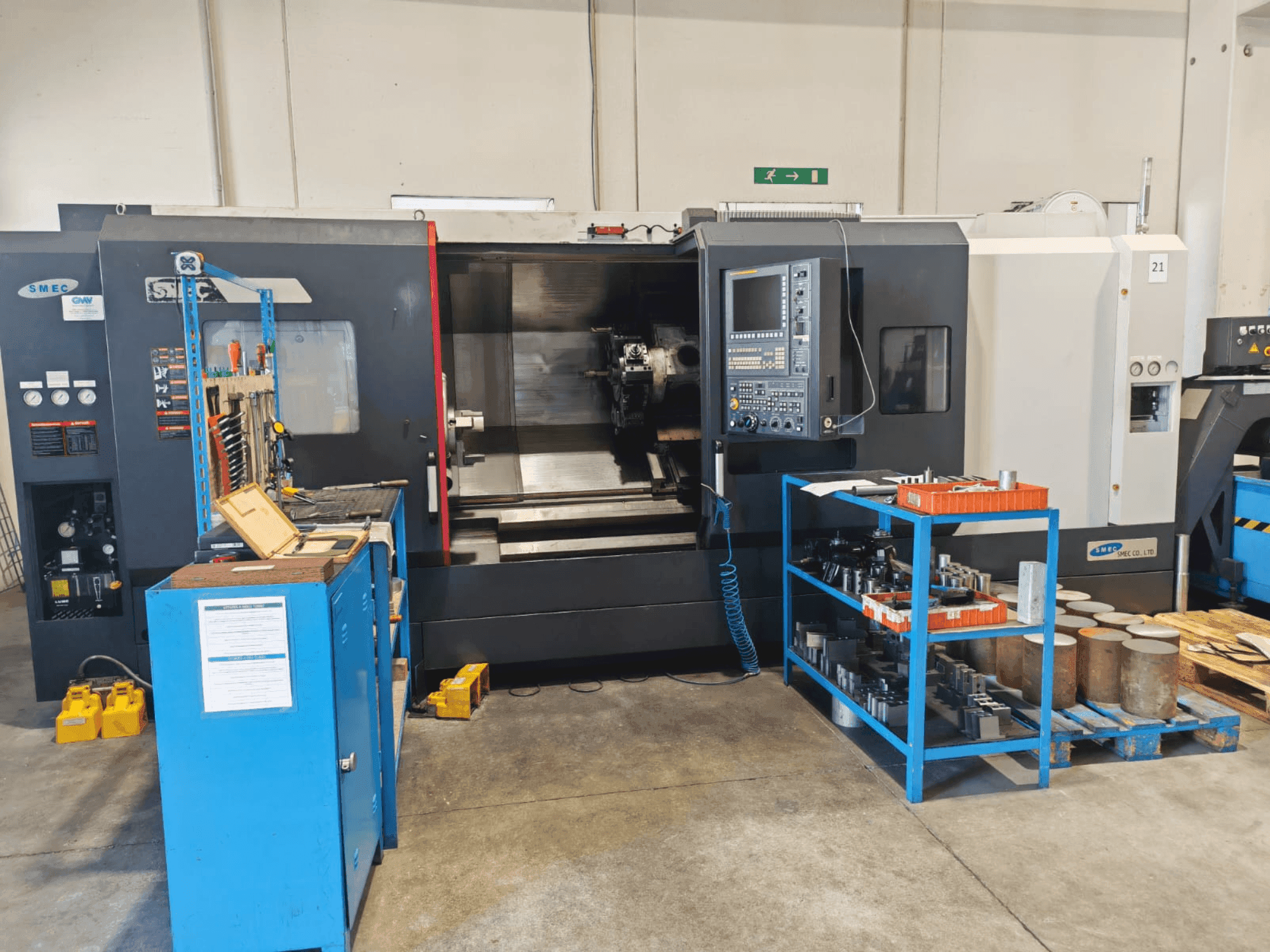 Vista frontal de la máquina SMEC Samsung 3500 XLY