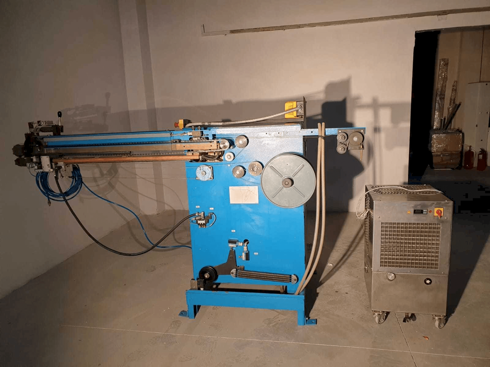 Vista frontal de la máquina SPIRO VSTW-E Hg