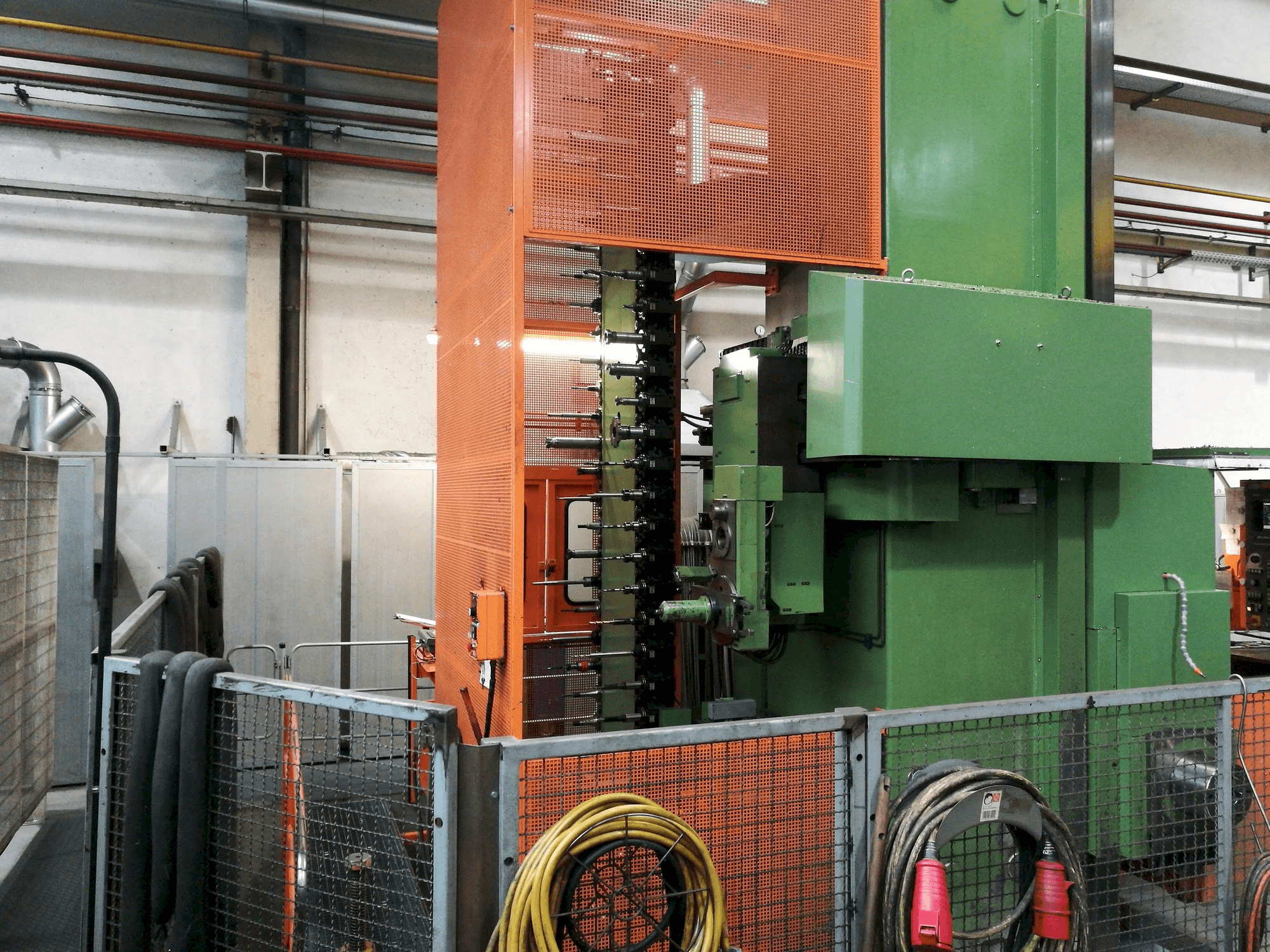 Vista frontal de la máquina WOTAN Rapid 3K