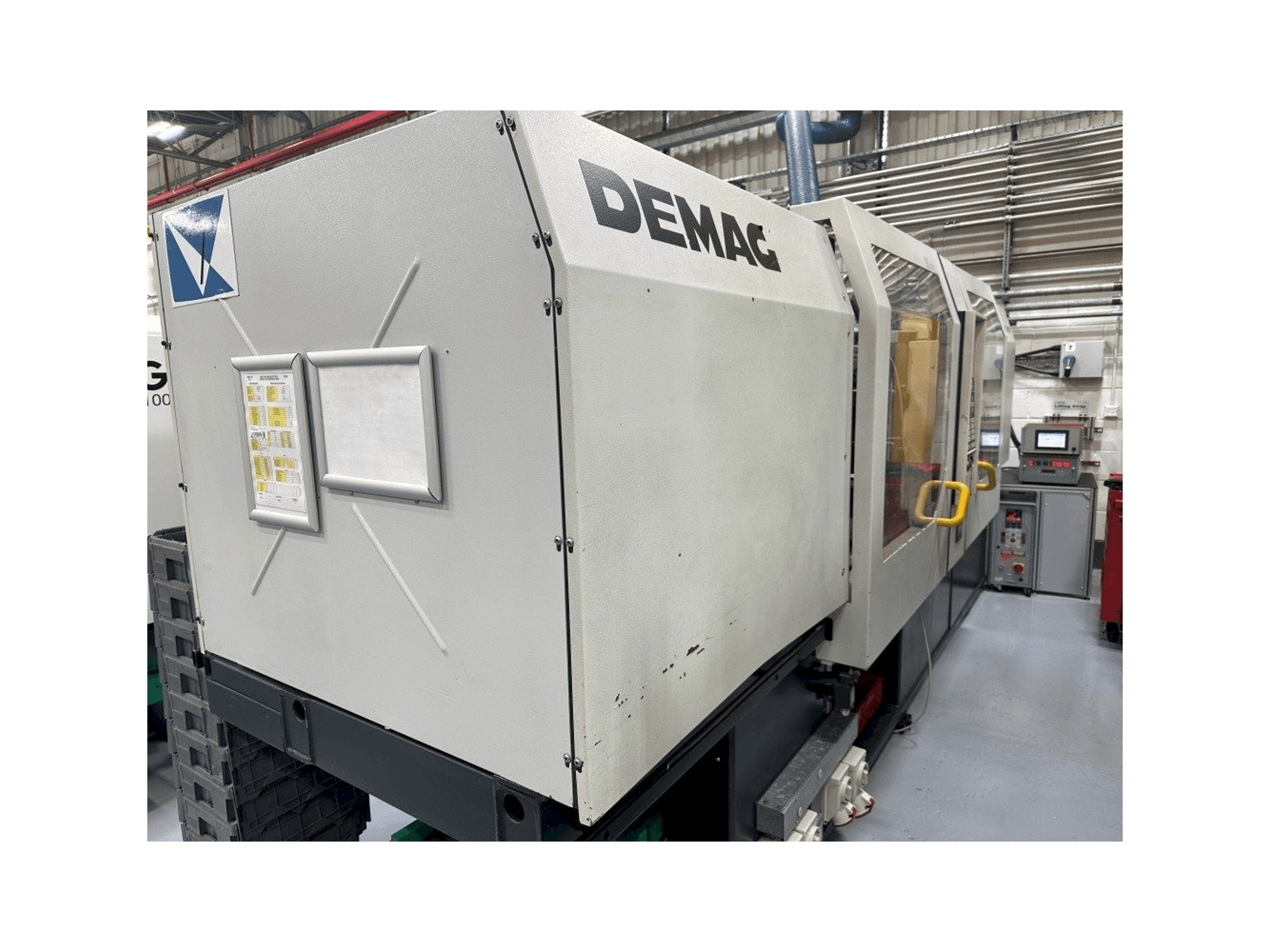 Vista lateral izquierda de la máquina DEMAG Ergotech System 1100-200