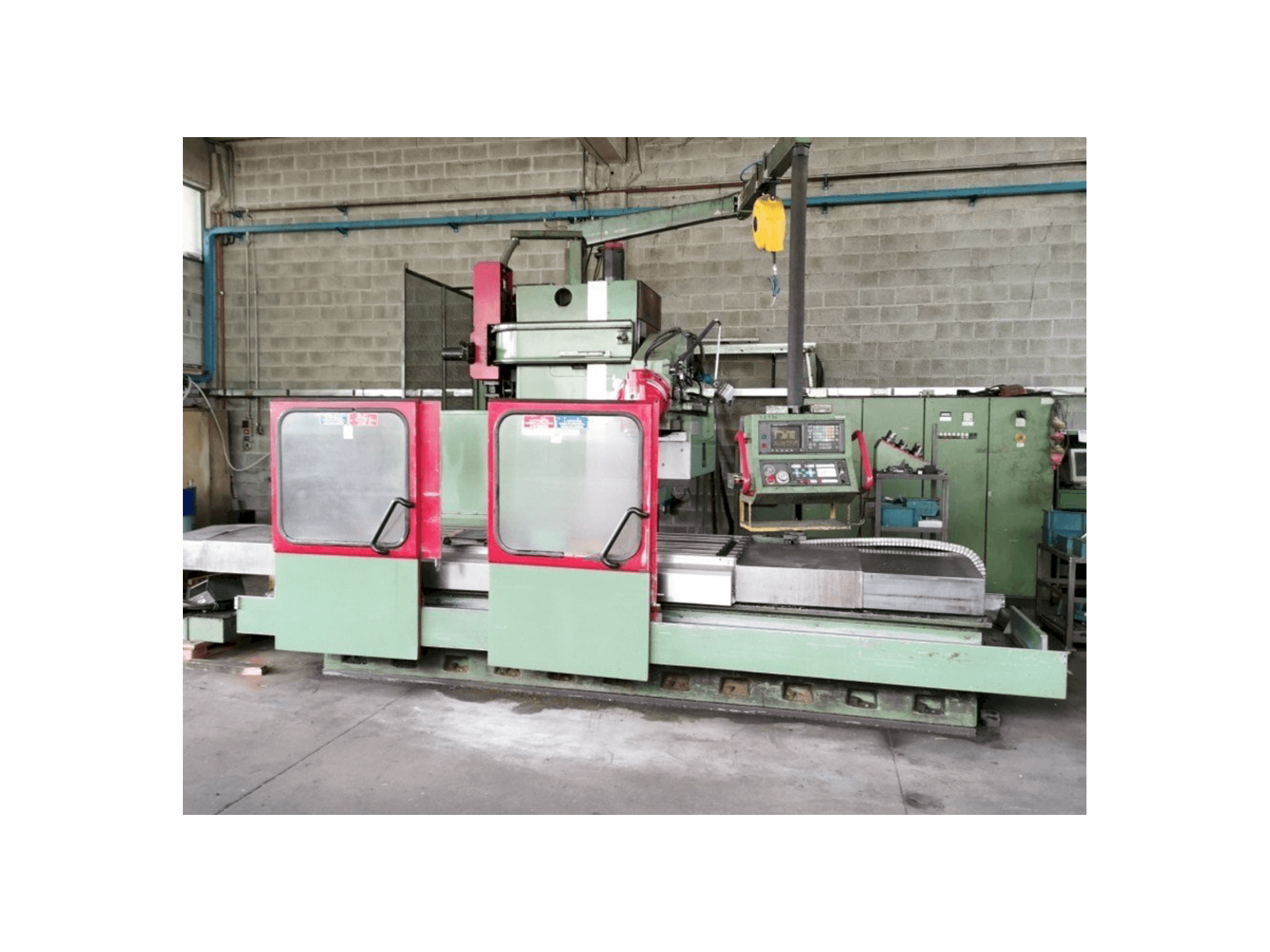 Vista frontal de la máquina NOVAR CENTER 1000K 40