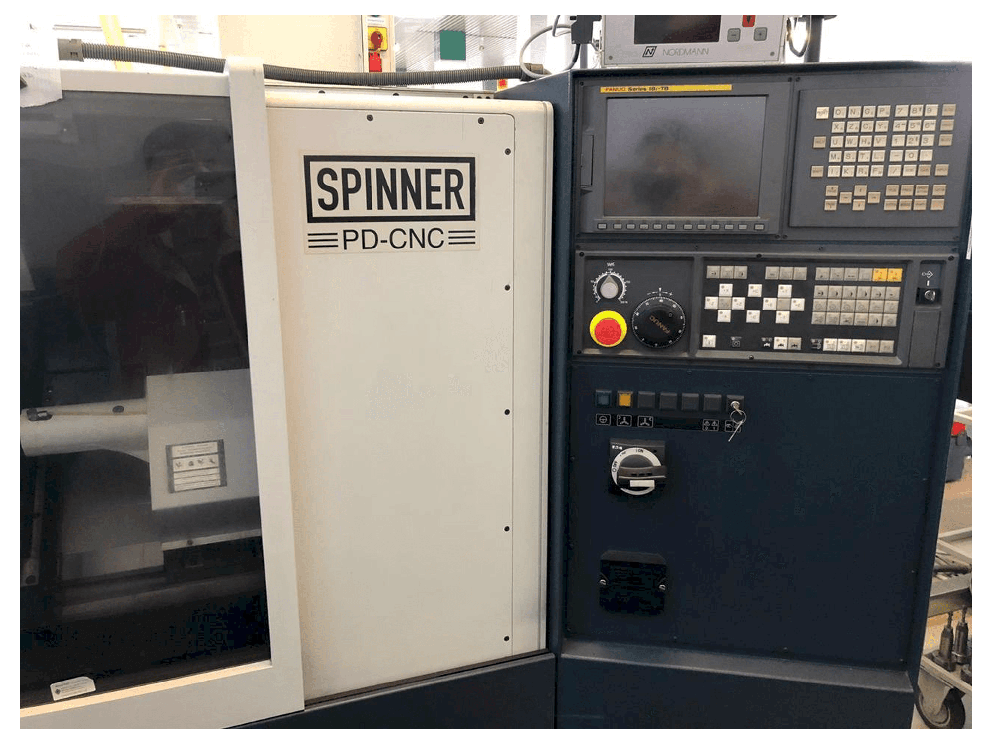 Vista frontal de la máquina SPINNER PD