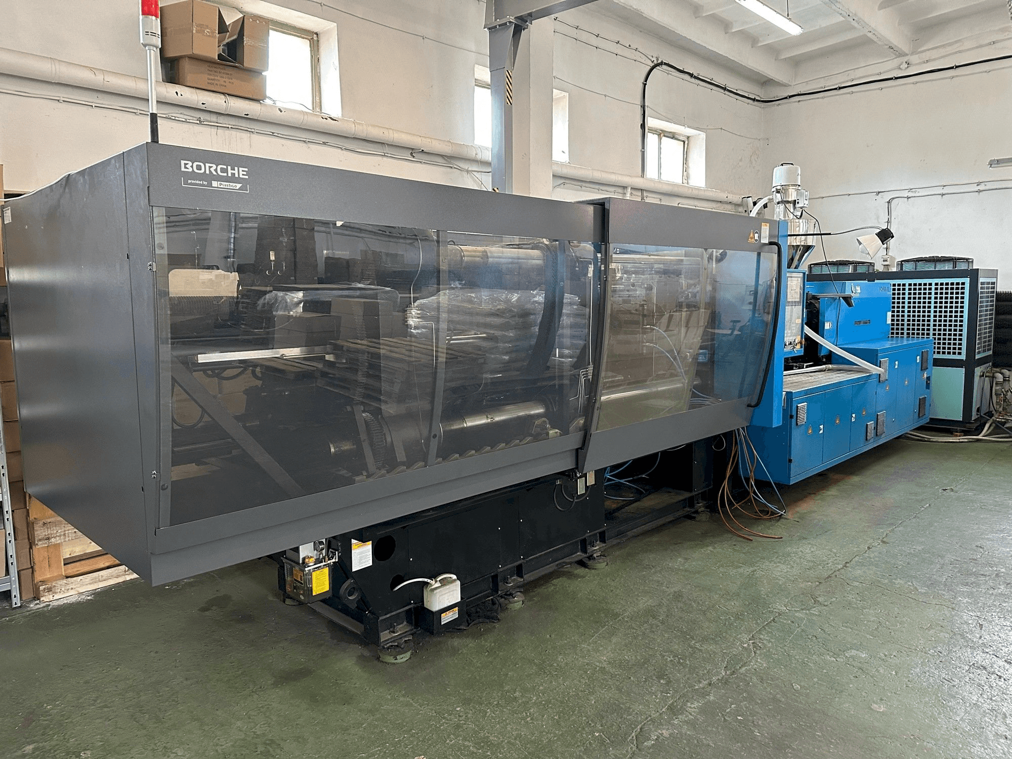 Vista frontal de la máquina BORCHÊ BS400 Economic