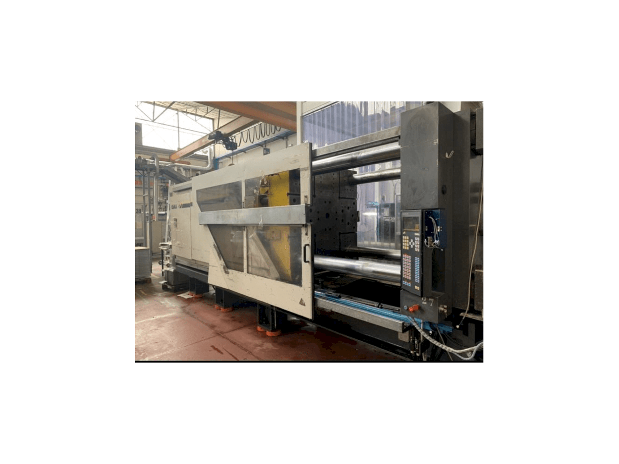 Vista frontal de la máquina OiMA STRATOS 8500/900 S