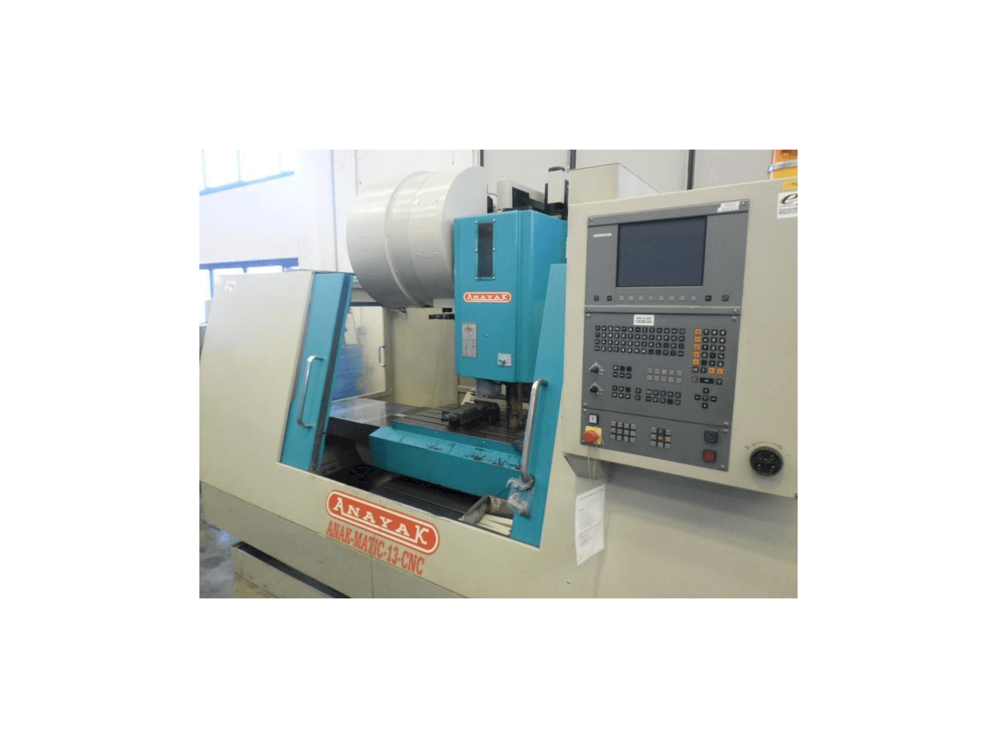 Vista frontal de la máquina ANAYAK ANAK-MATIC 13