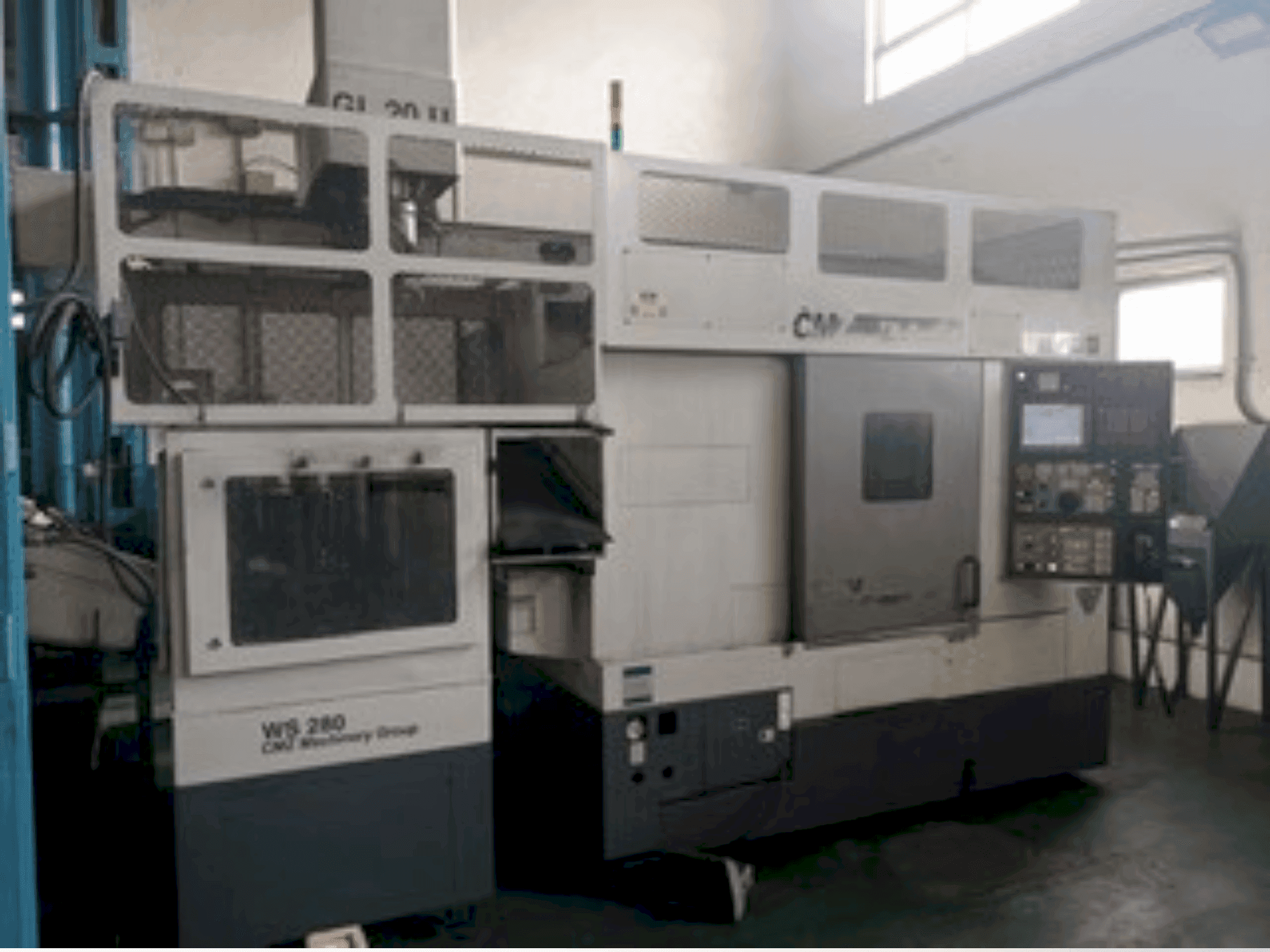Vista lateral der CMZ TA 30-400 Maschine