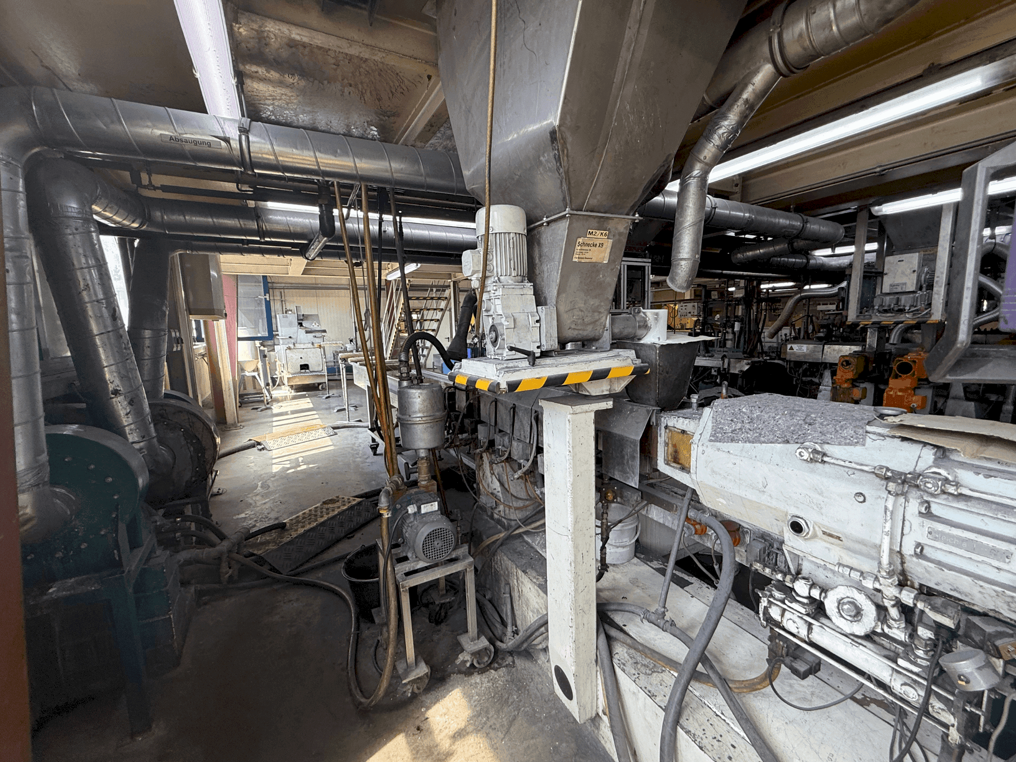 Vista frontal de la máquina Leistriz ZSE 50 GL-36D (1995)