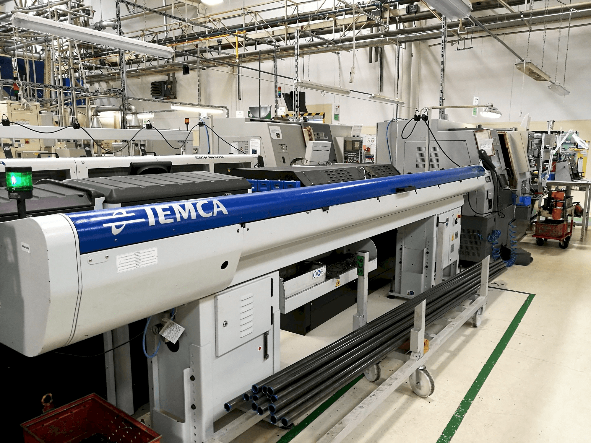 Vista frontal de la máquina IEMCA BOSS 552 HD - 44 LL