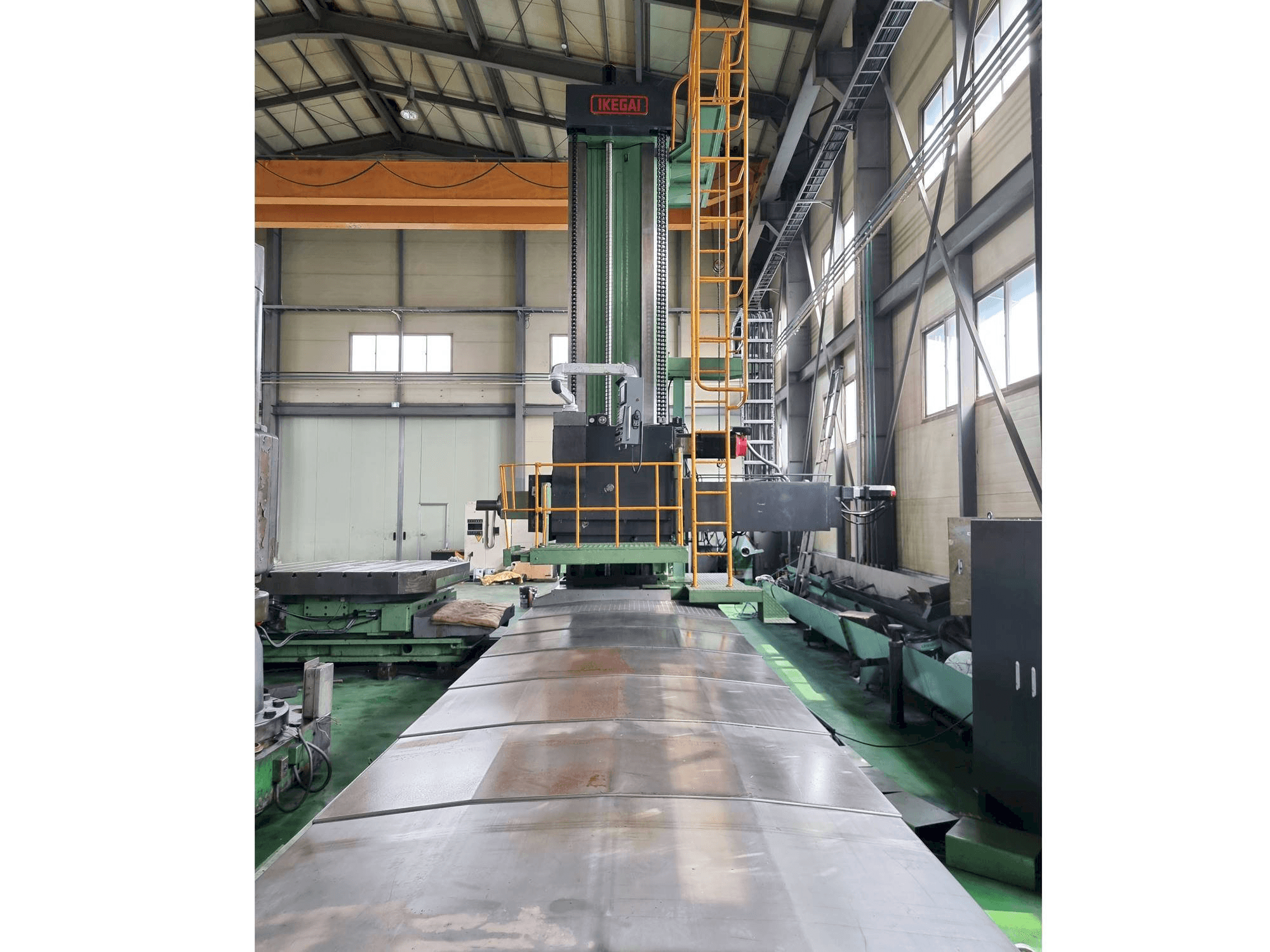 Vista frontal de la máquina IKEGAI ANC 130FM