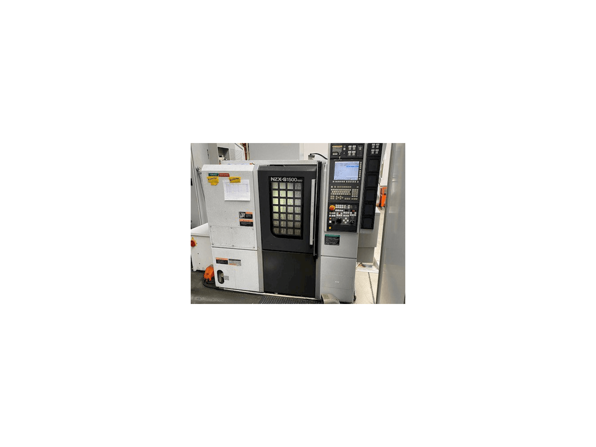 Vista frontal de la máquina DMG Mori Seiki NZX-S1500/500