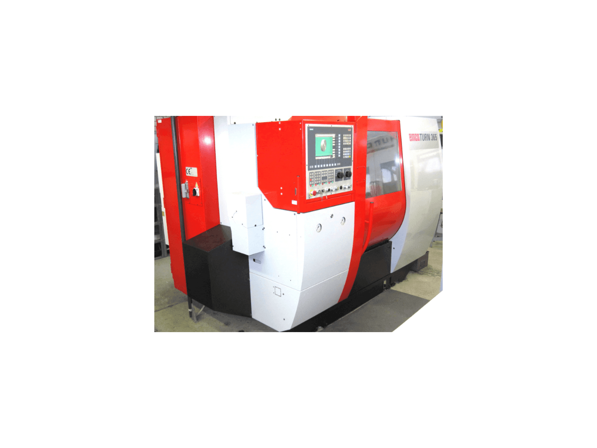 Vista frontal de la máquina EMCO turn 365 tcmy