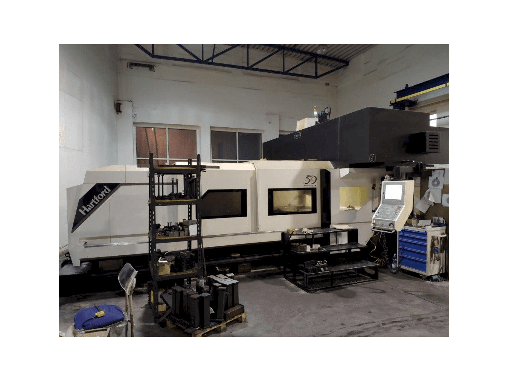 Vista frontal de la máquina Hartford SW-426