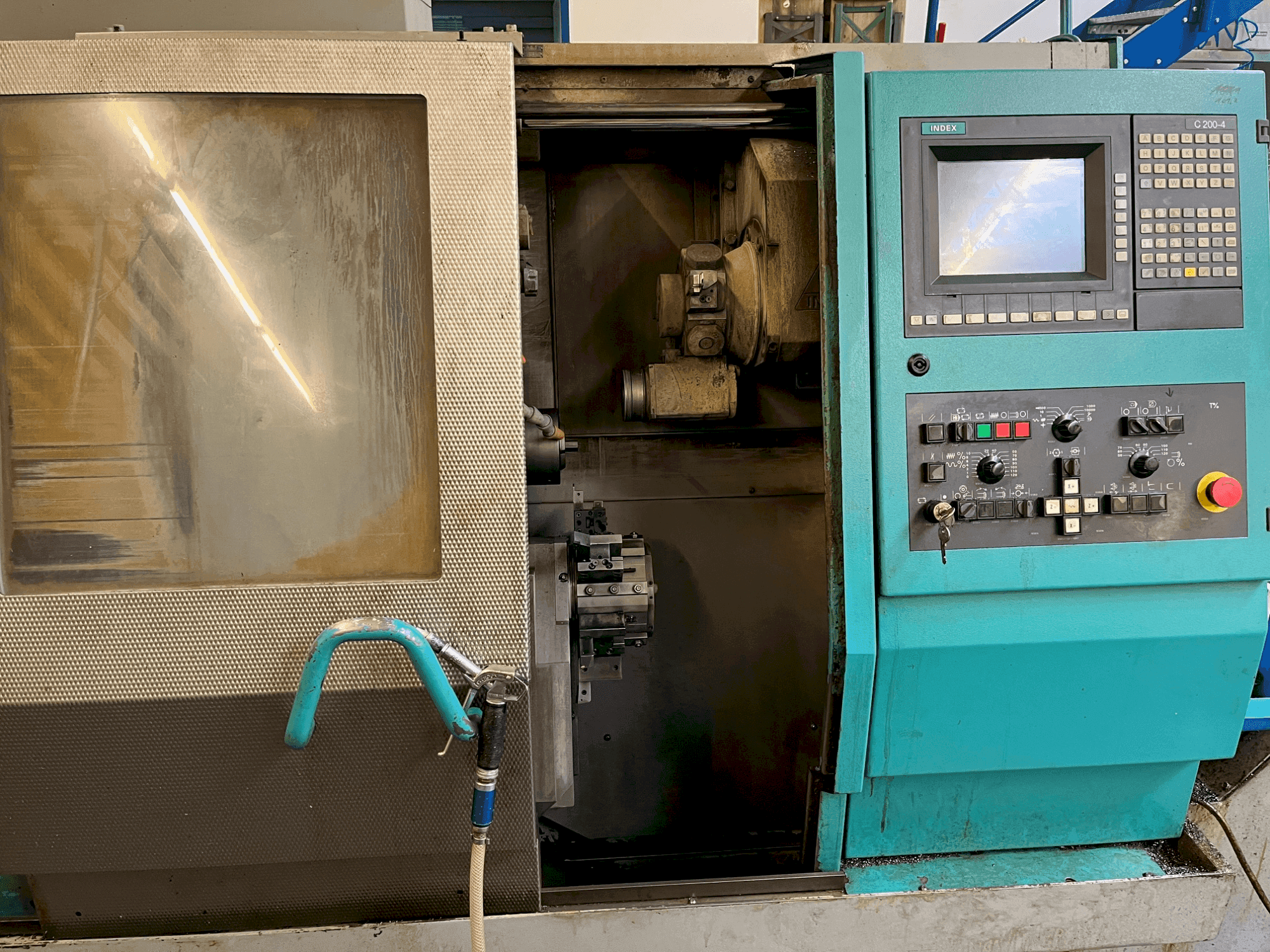 Vista frontal de la máquina Index ABC 42