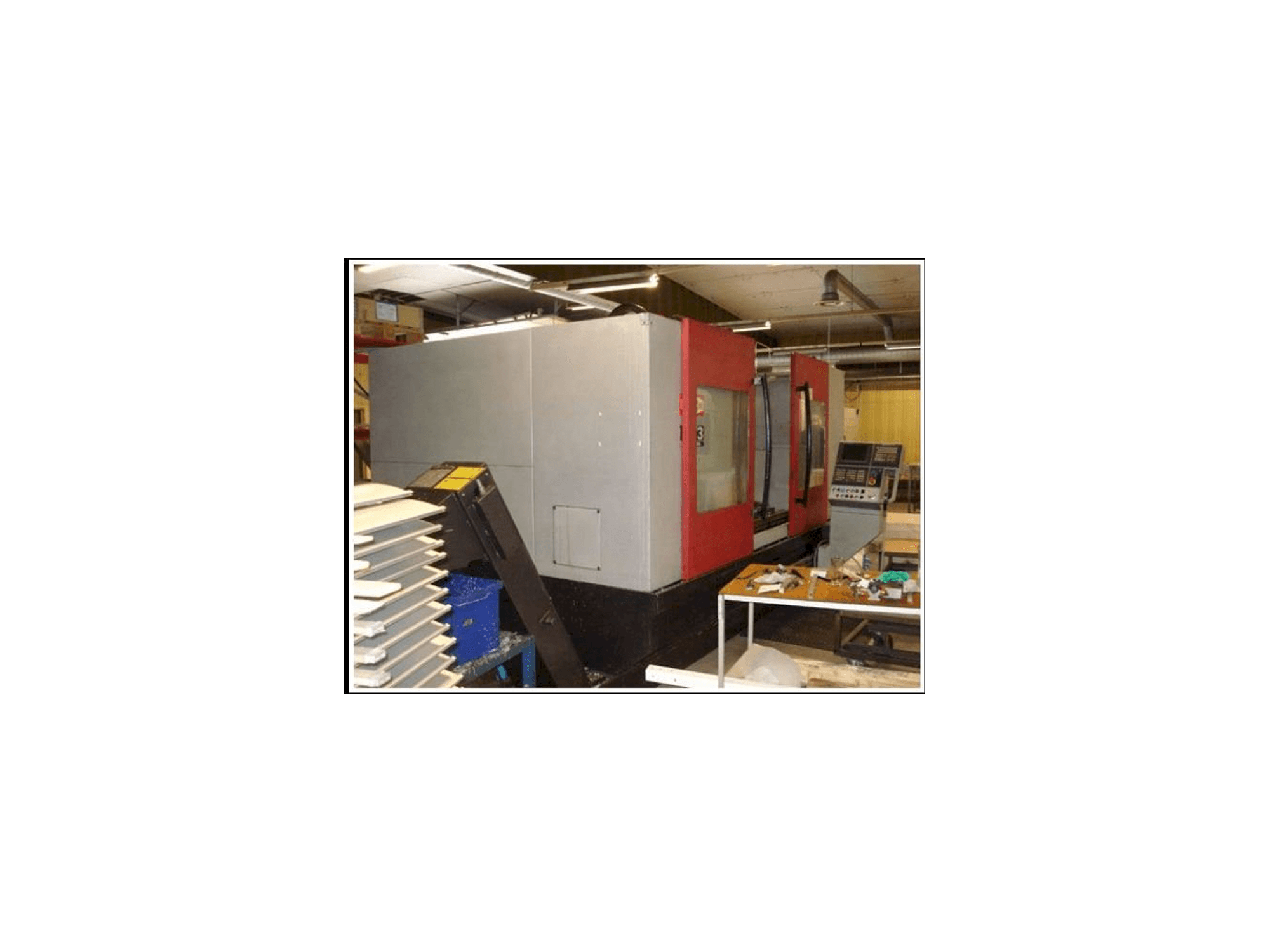 Vista lateral izquierda de la máquina Eikon MV3