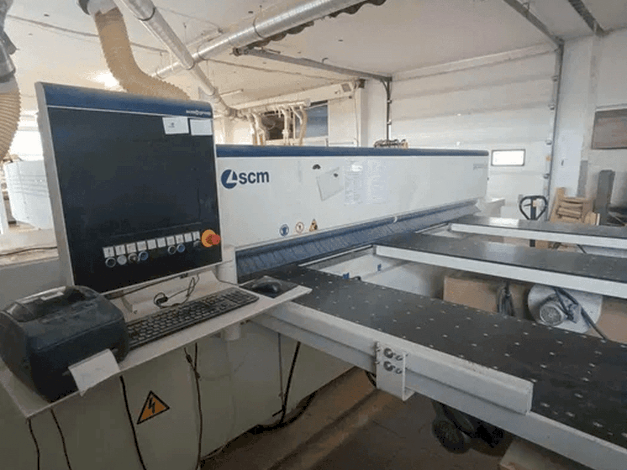 Vista frontal de la máquina SCM SIGMA PRIMA 67