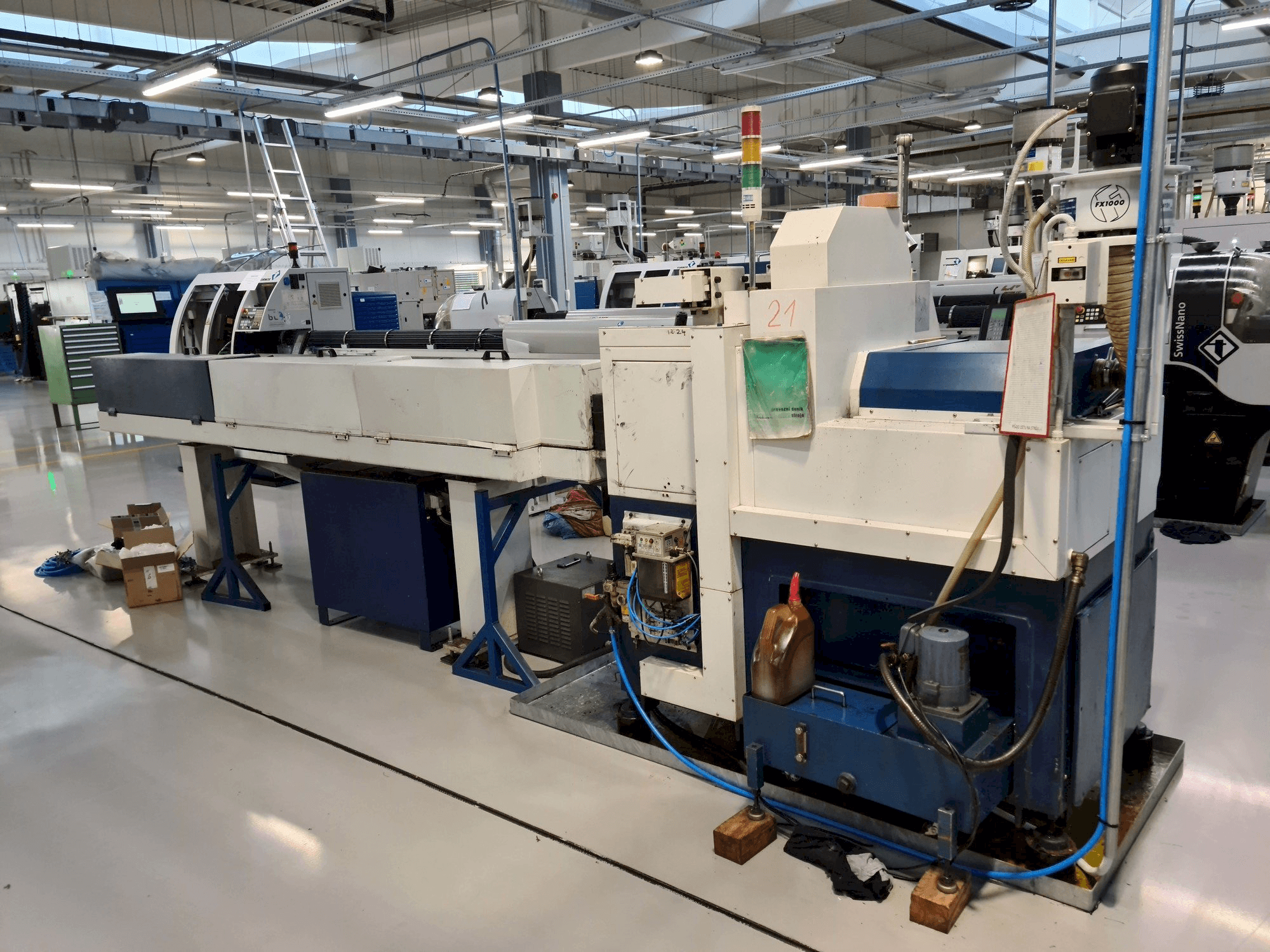 Vista frontal de la máquina KMT Speed 12