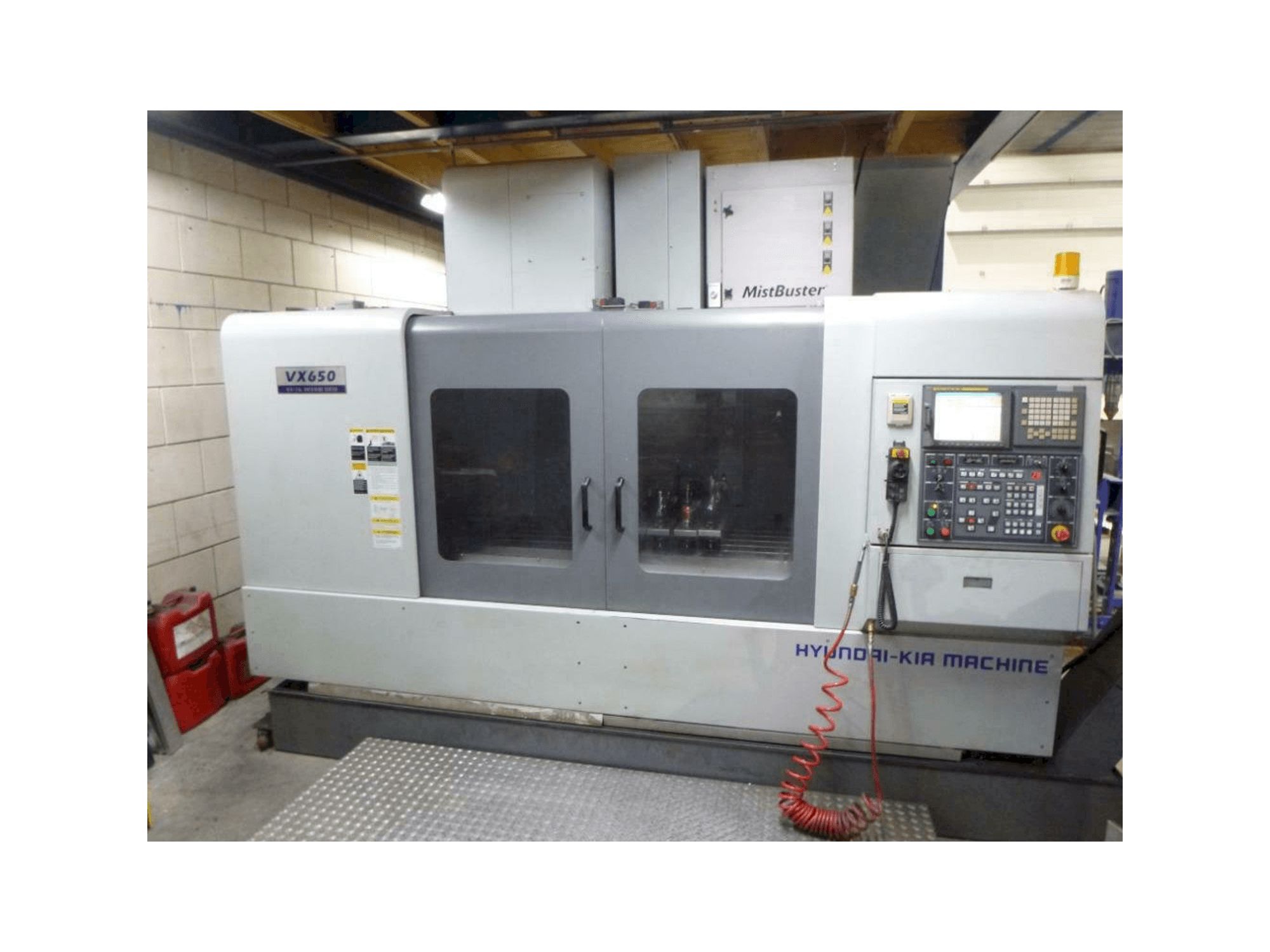 Vista frontal de la máquina Hyundai Kia VX-650