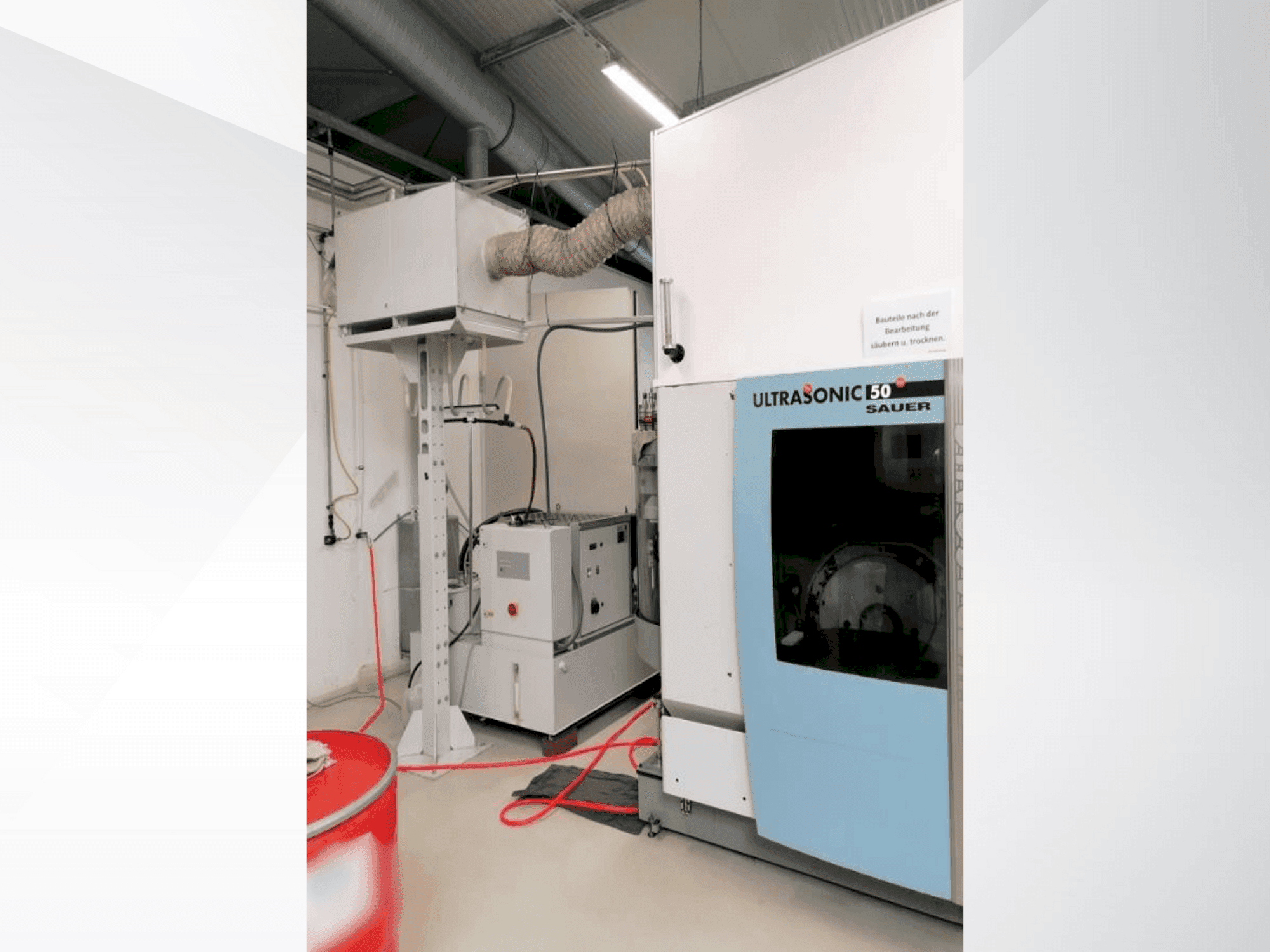 Vista frontal de la máquina DMG Sauer Ultra sonic 50