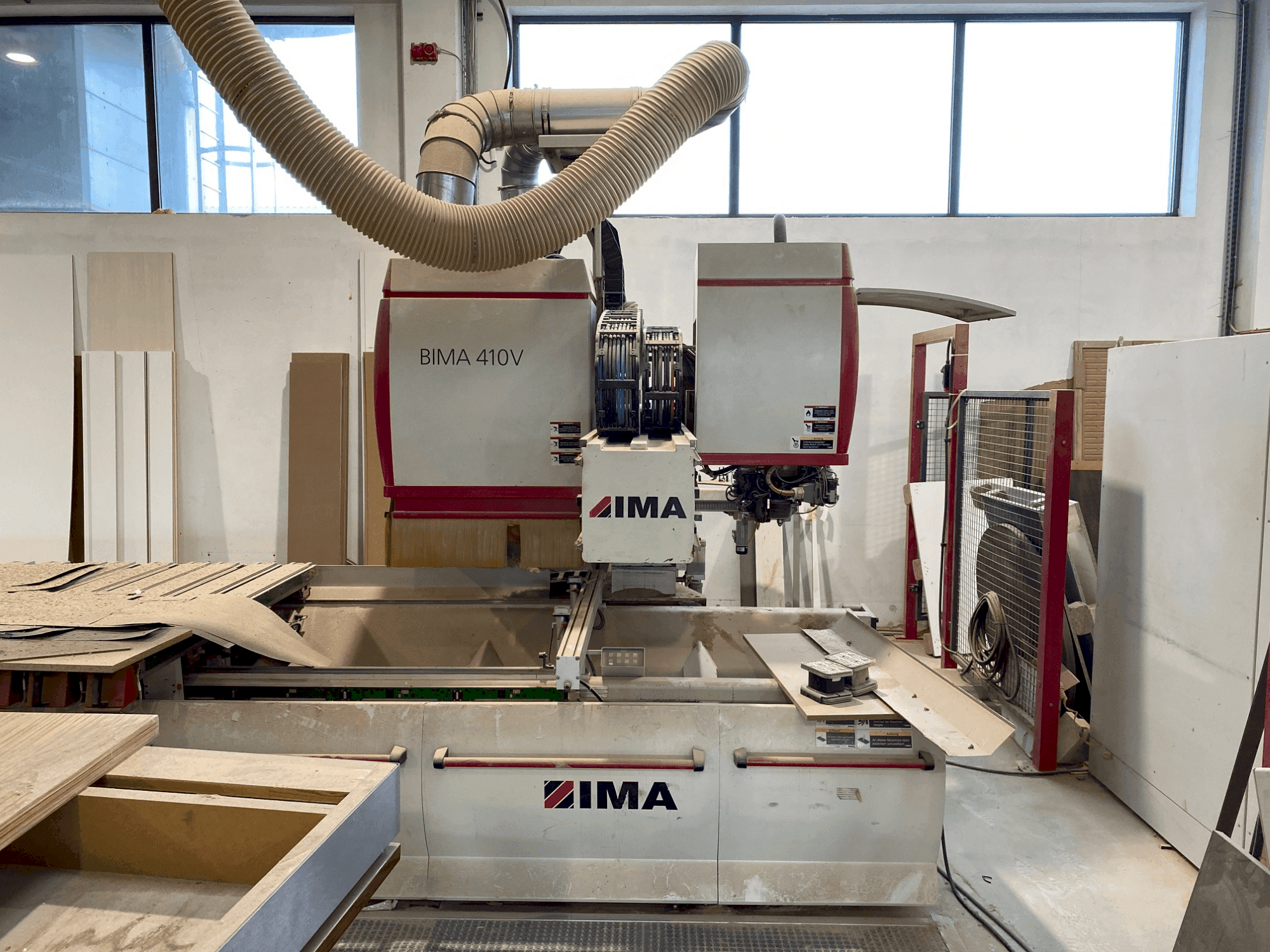 Vista frontal de la máquina IMA BIMA 410 V (2005)