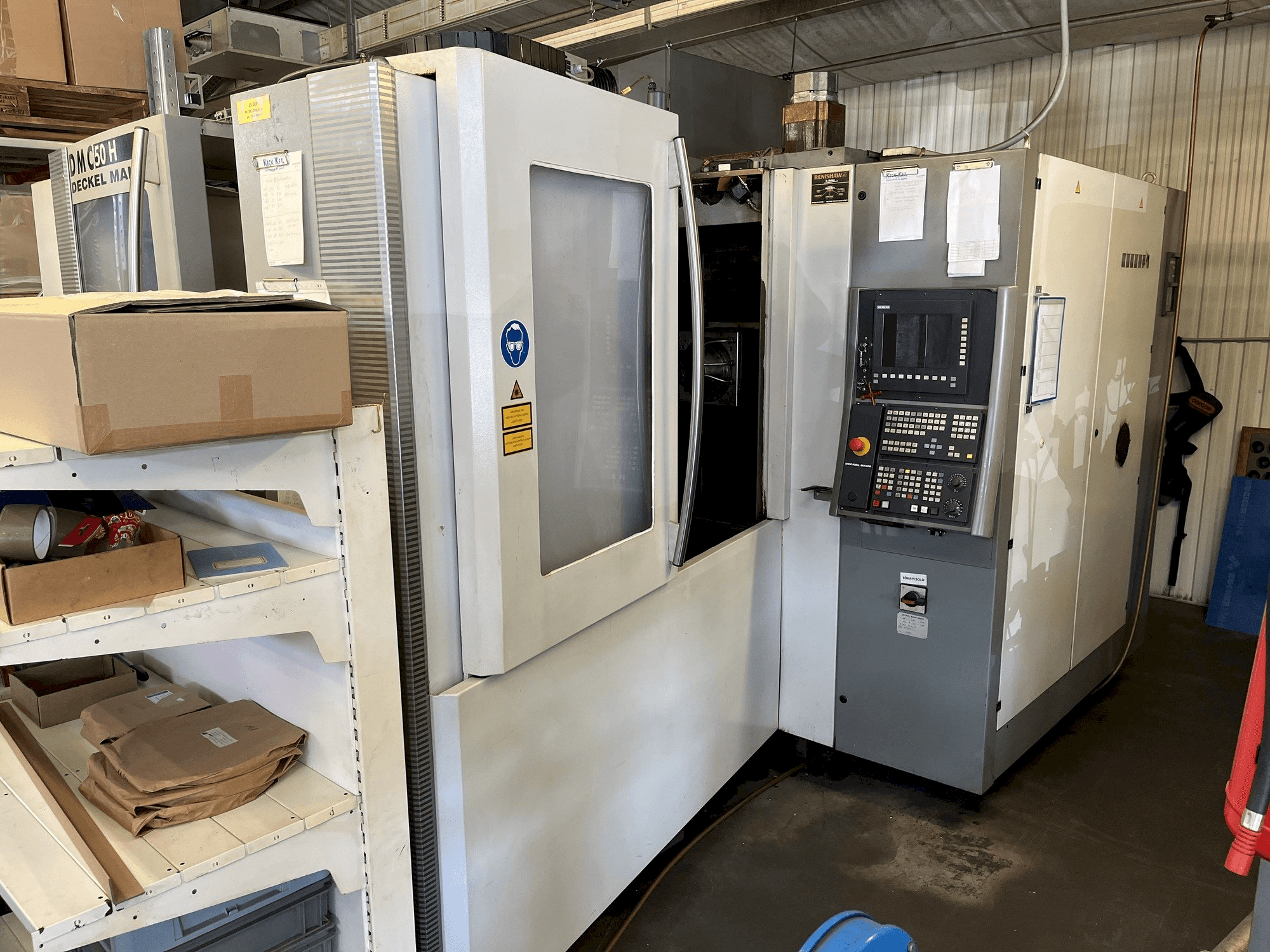 Vista frontal de la máquina DMG MORI DMC 50H