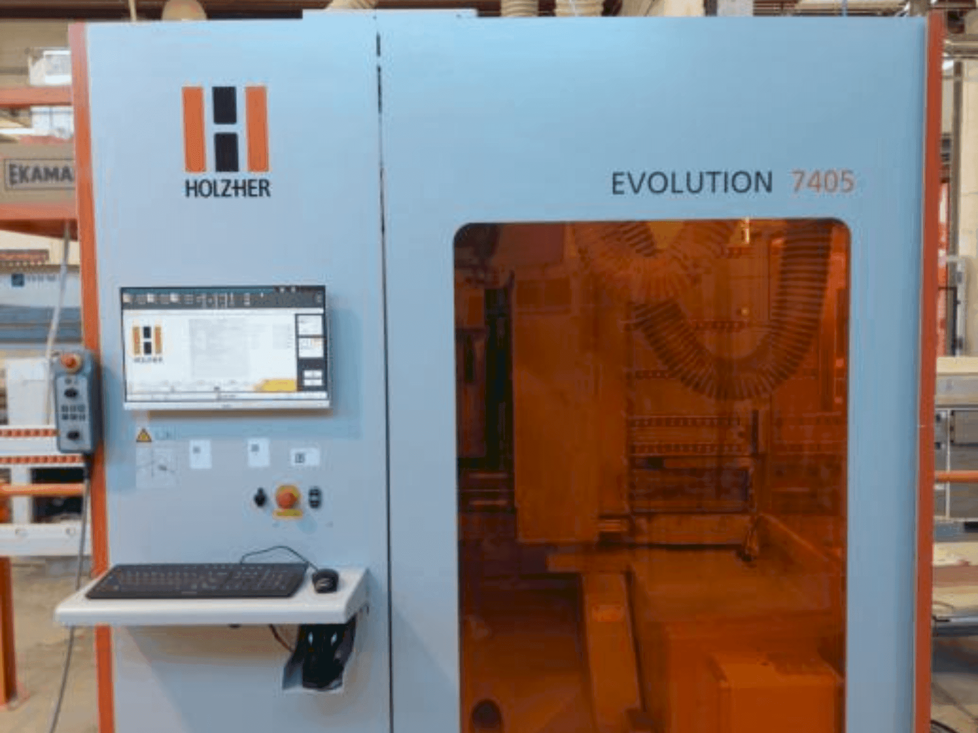 Vista frontal de la máquina HOLZHER Evolution 7405