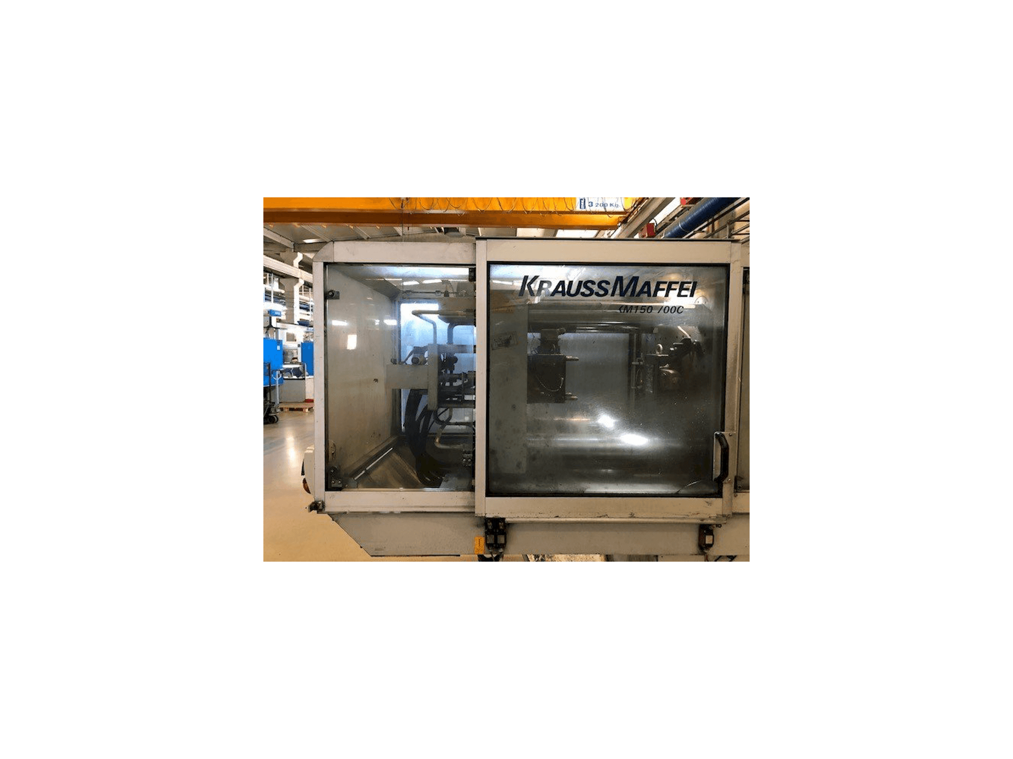 Vista frontal de la máquina Krauss Maffei 150-700 C2