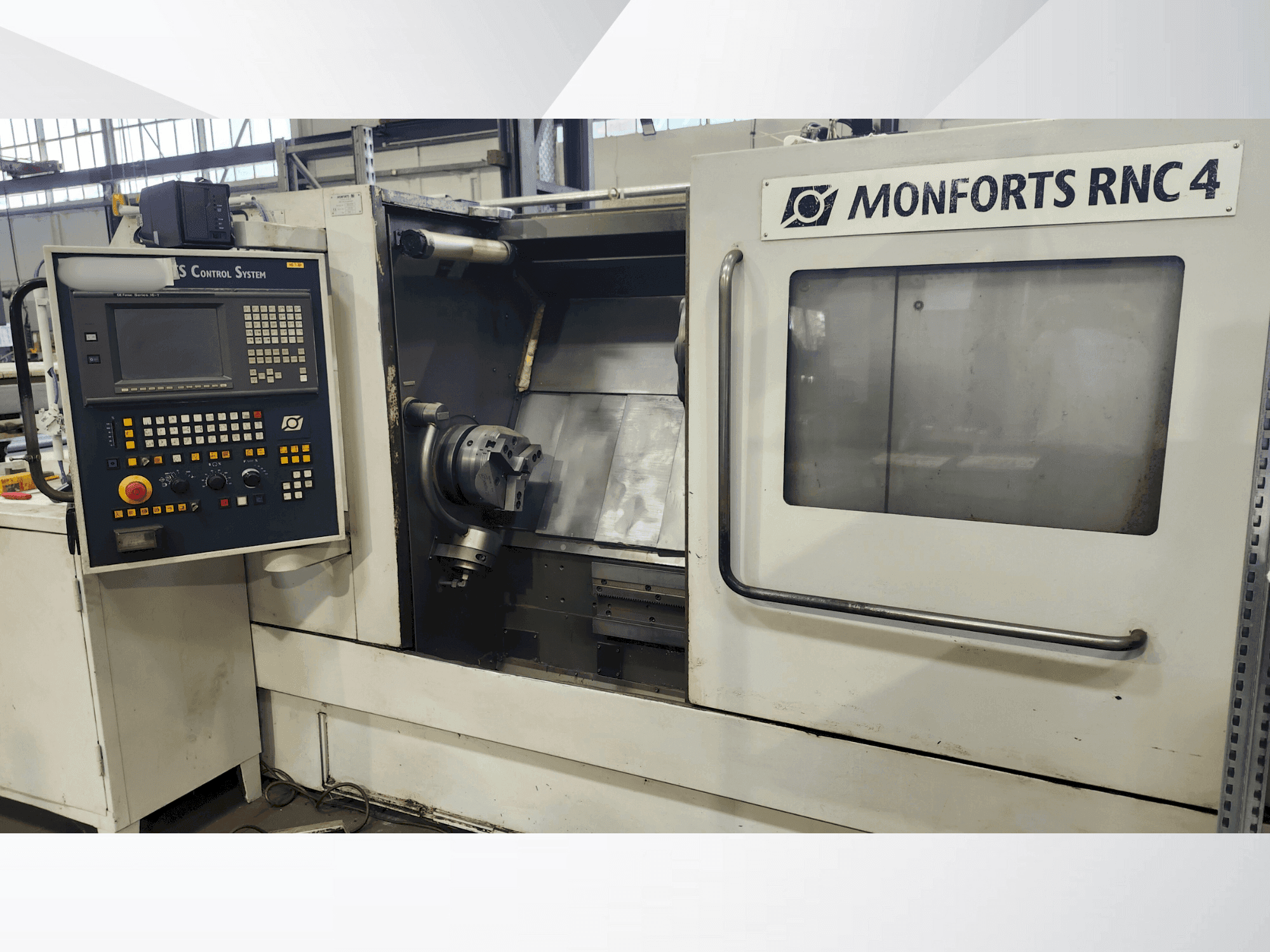 Vista frontal de la máquina Monforts RNC 4