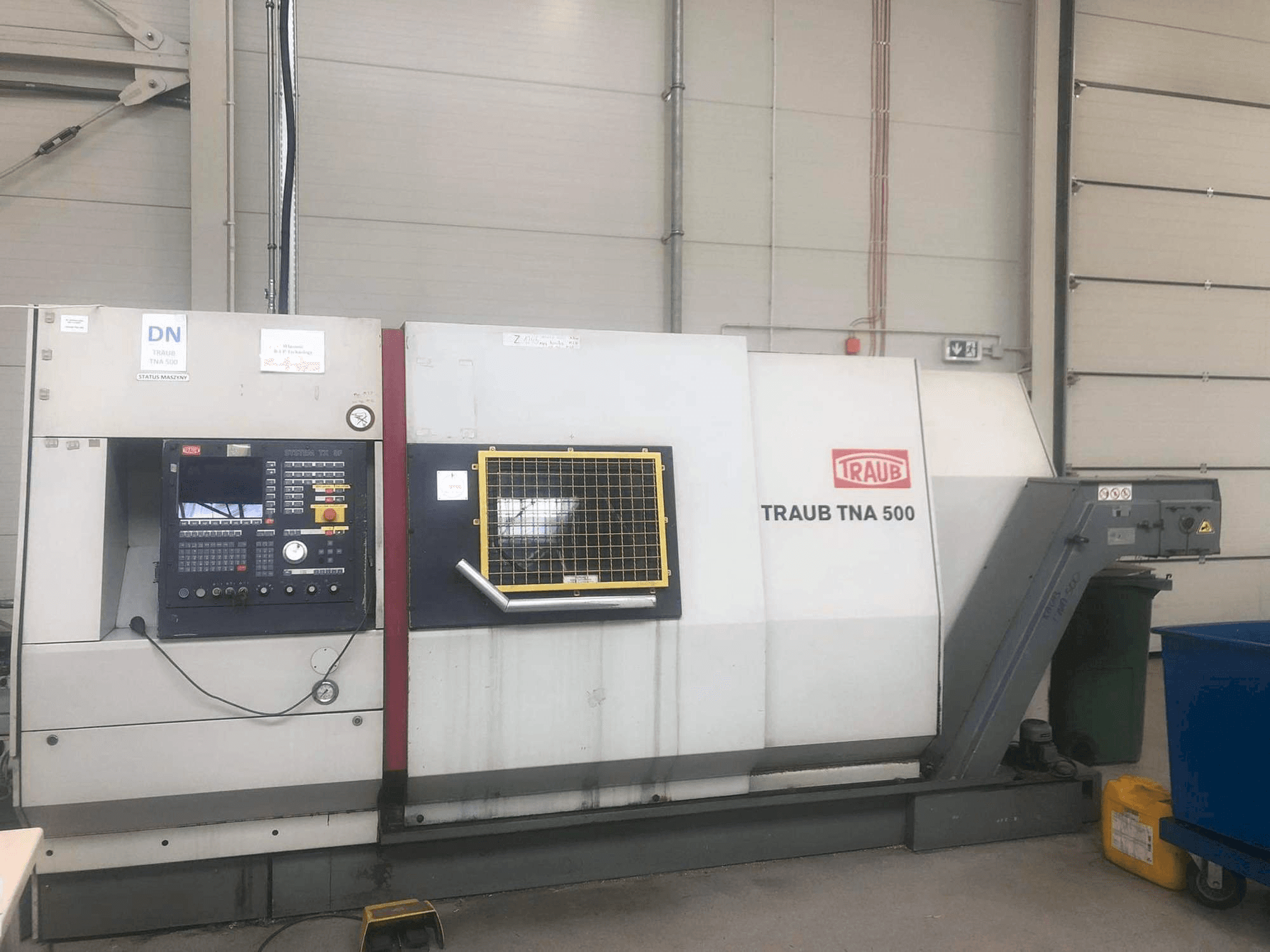 Vista frontal de la máquina TRAUB TNA 500/600