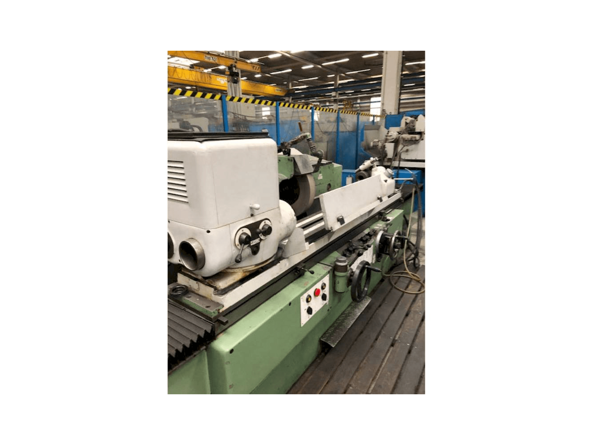 Vista frontal de la máquina ROWEIG SU 315x1500