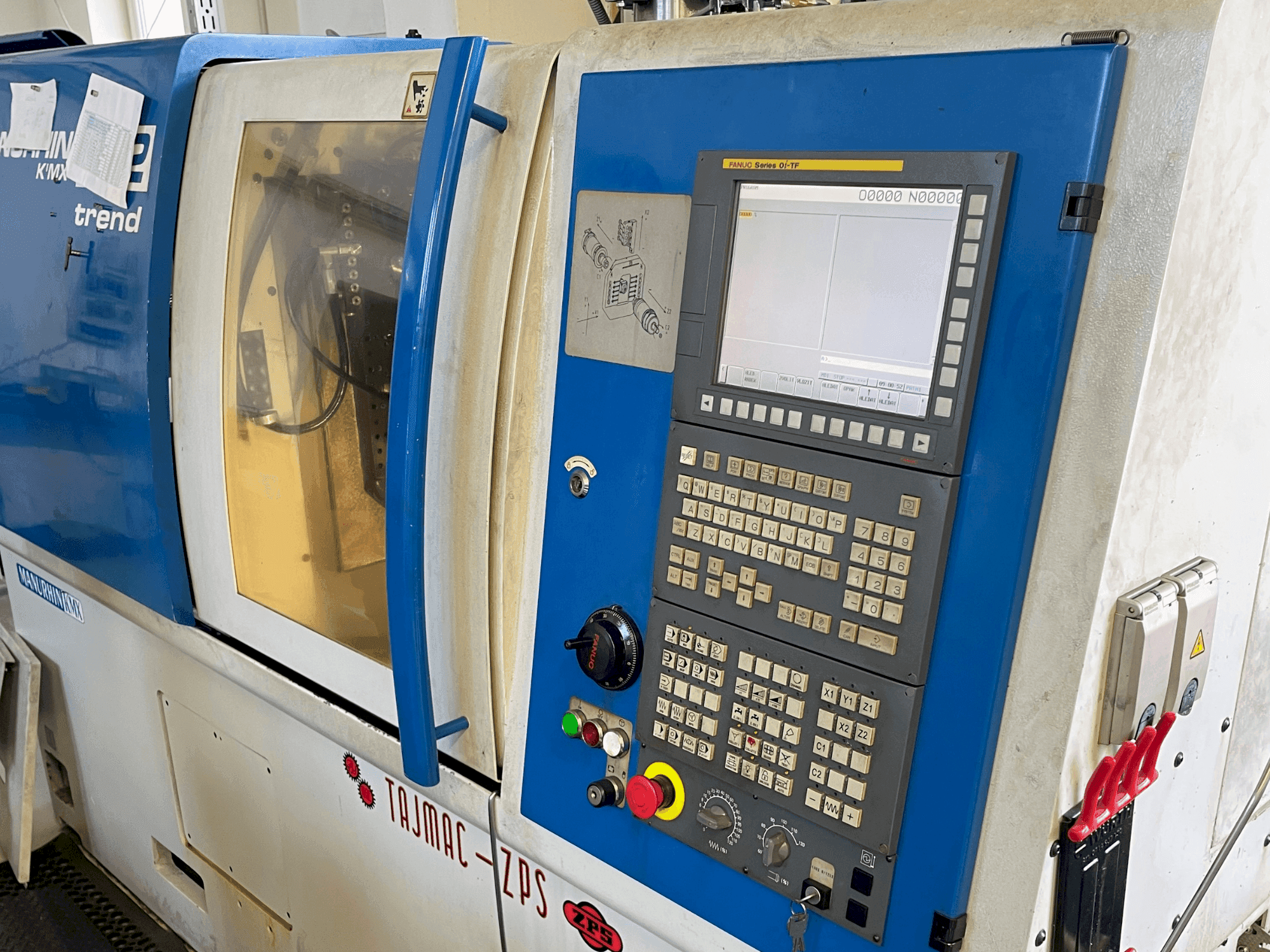 Vista frontal de la máquina Manurhin K'MX 532 TREND