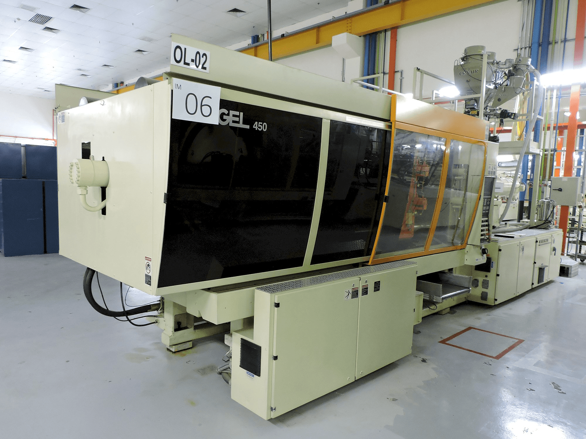 Vista izquierda de la máquina ENGEL ES 600/450