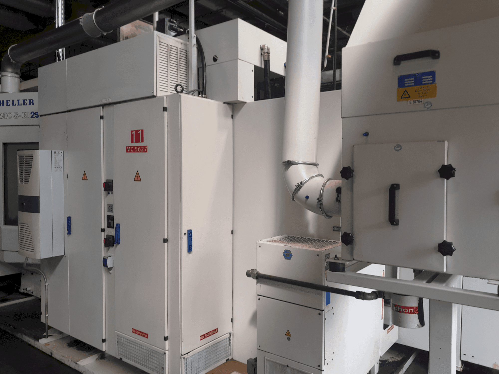 Vista lateral der HELLER MCS-H 250 Maschine