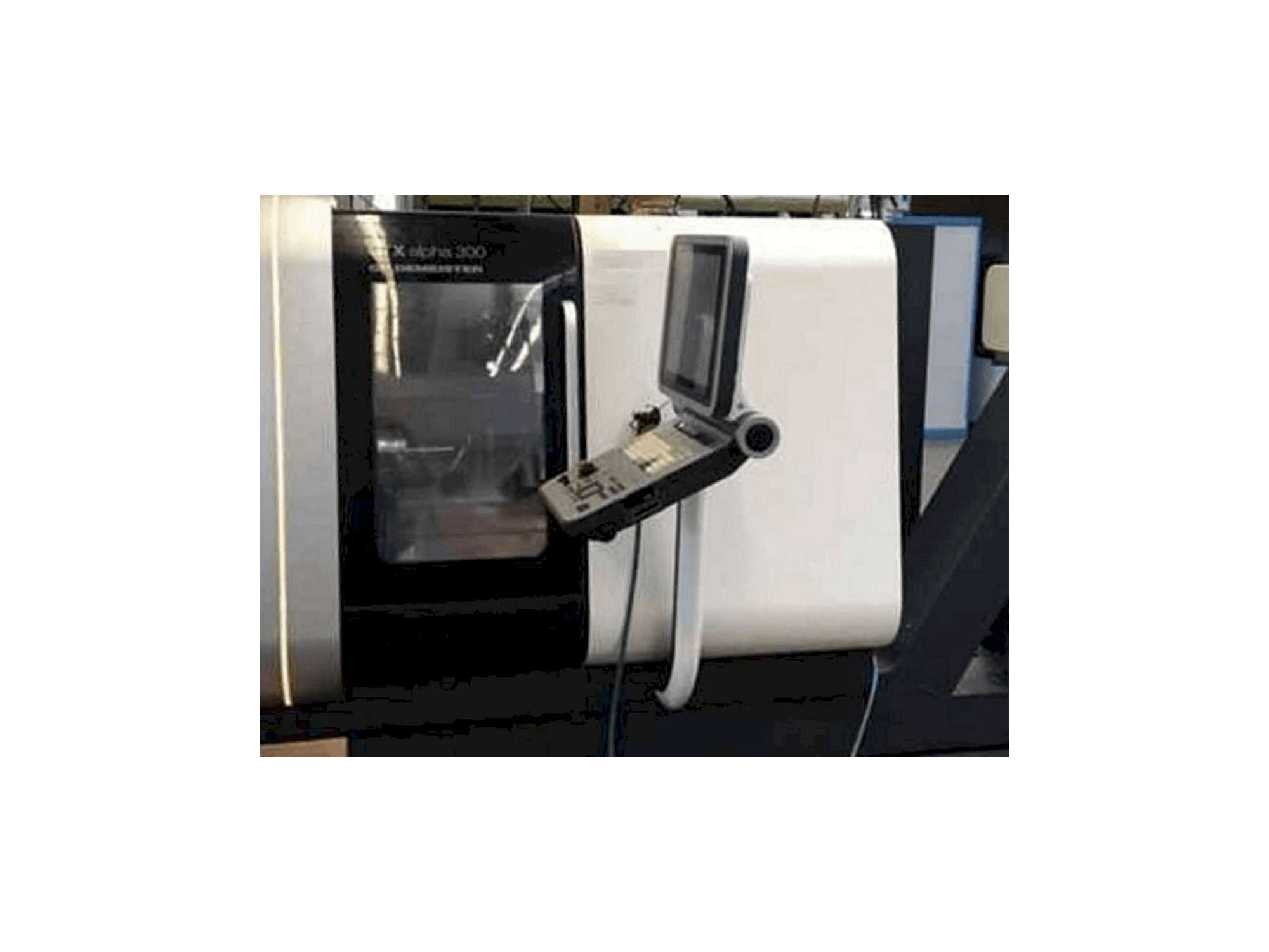 Vista frontal de la máquina DMG GILDEMEISTER CTX Alpha 300 V4