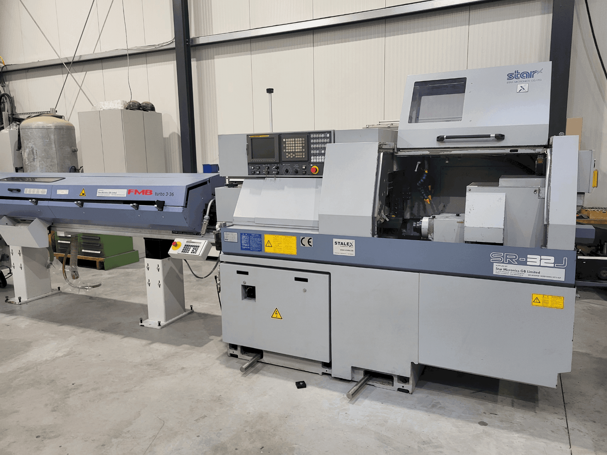 Vista frontal de la máquina Star SR-32J