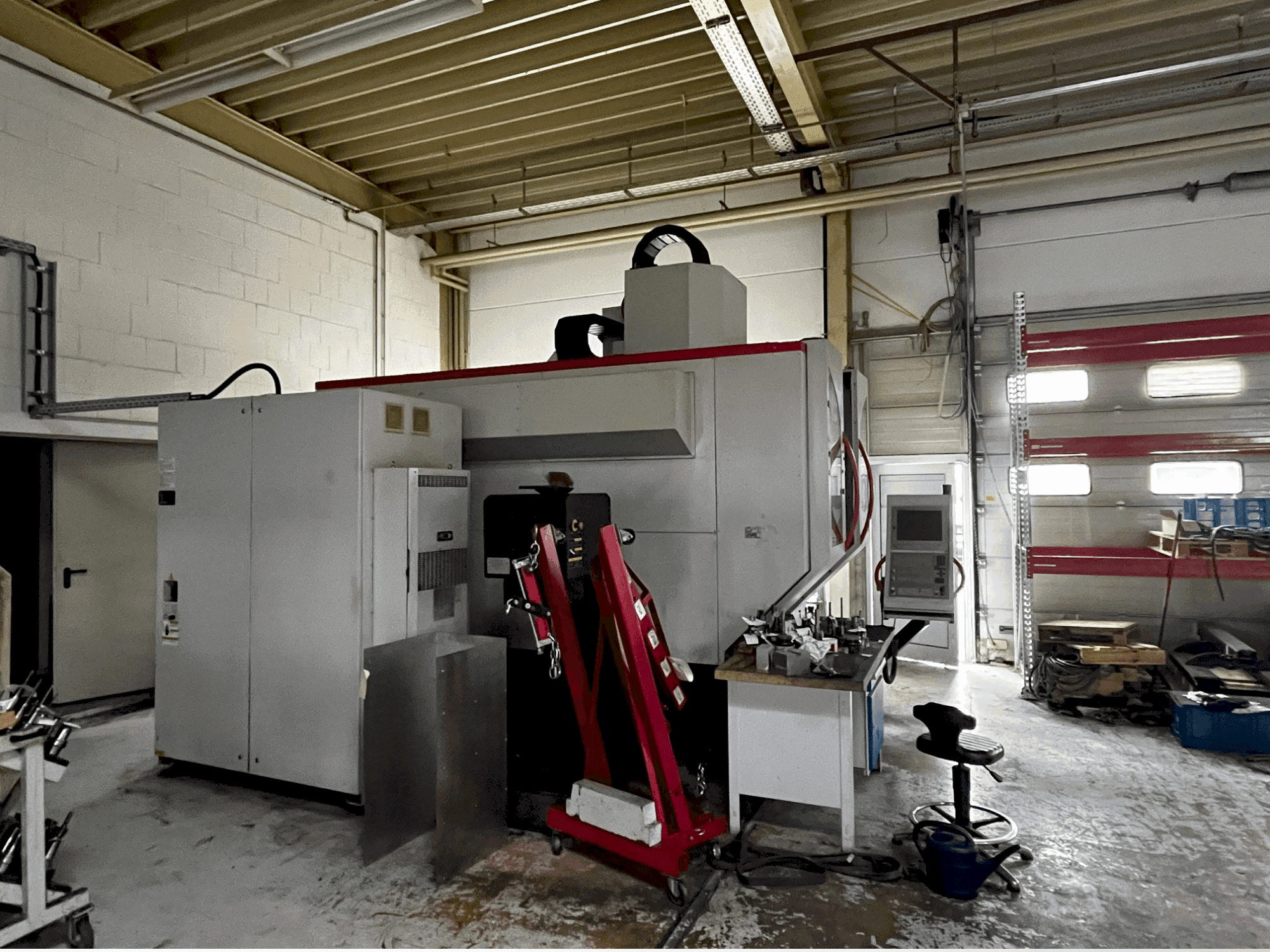 Vista frontal de la máquina POSmill H800 U