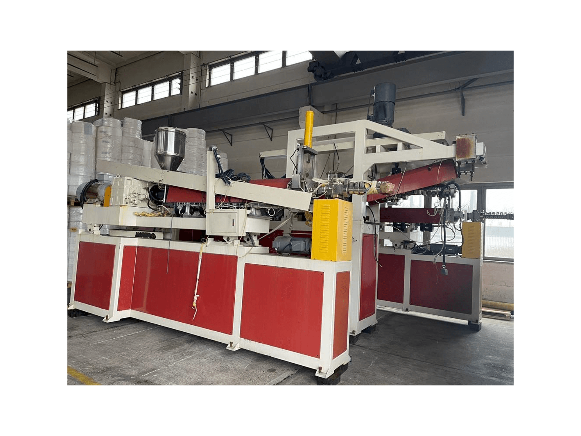 Vista frontal de la máquina ROLBATCH RBSDMS-IZS-678