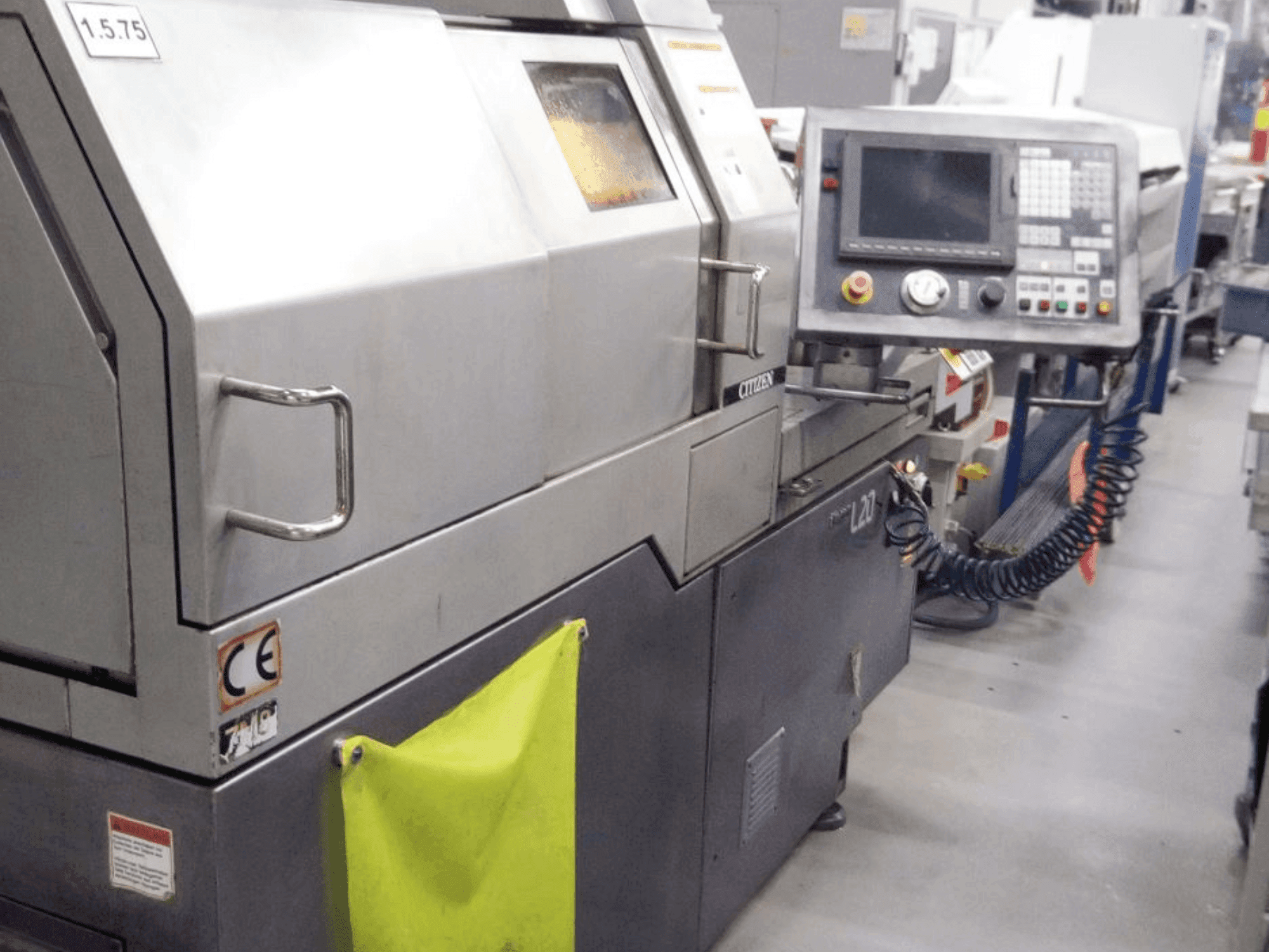 Vista frontal de la máquina Citizen L720-Vlll