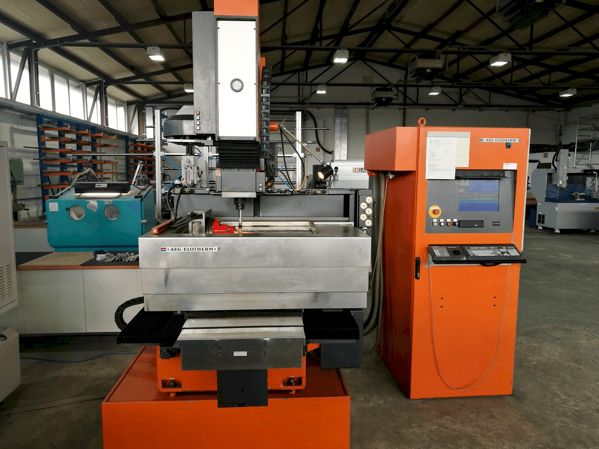 Vista frontal de la máquina AEG-Elotherm Elbomat 222 BA