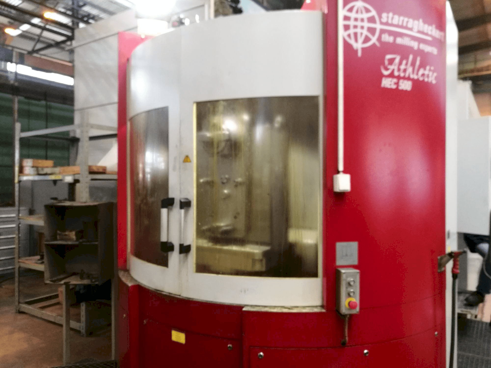 Vista frontal de la máquina Starragheckert HEC 500