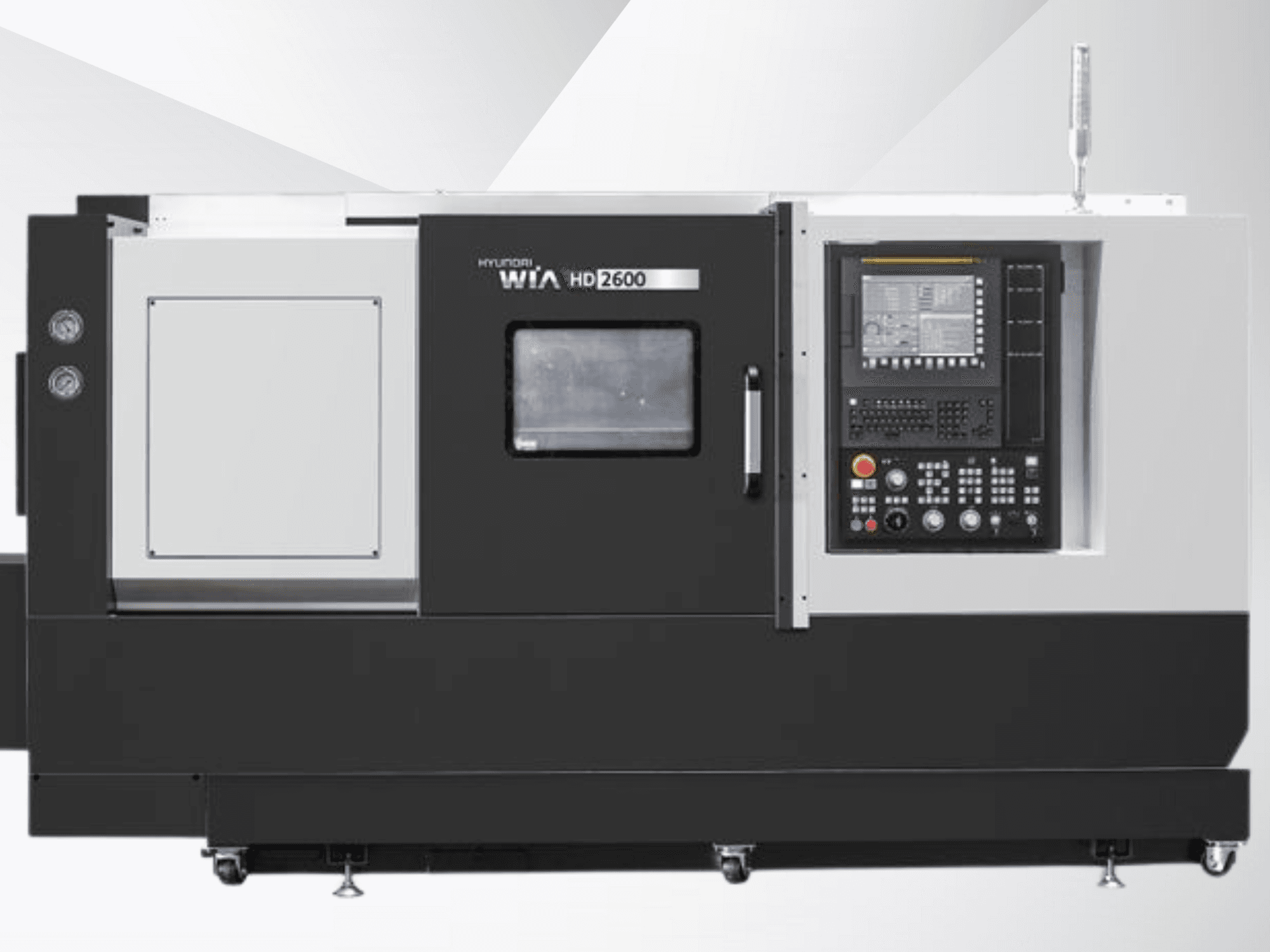 Torno CNC Hyundai WIA HD2600, vista frontal, mostrando el panel de control con botones, pantalla y compartimento de herramientas.