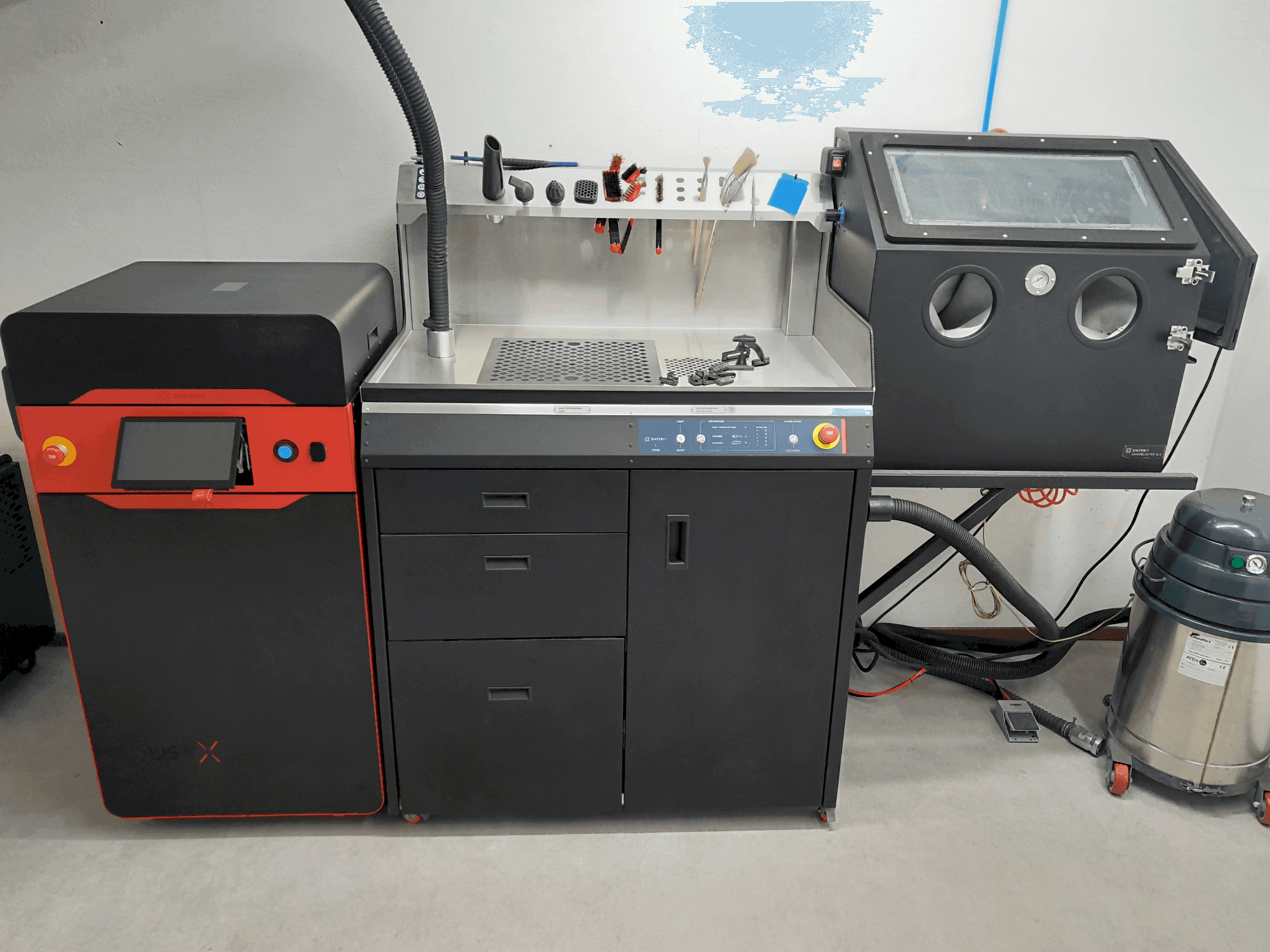 Vista frontal de la máquina SINTERIT lisa x