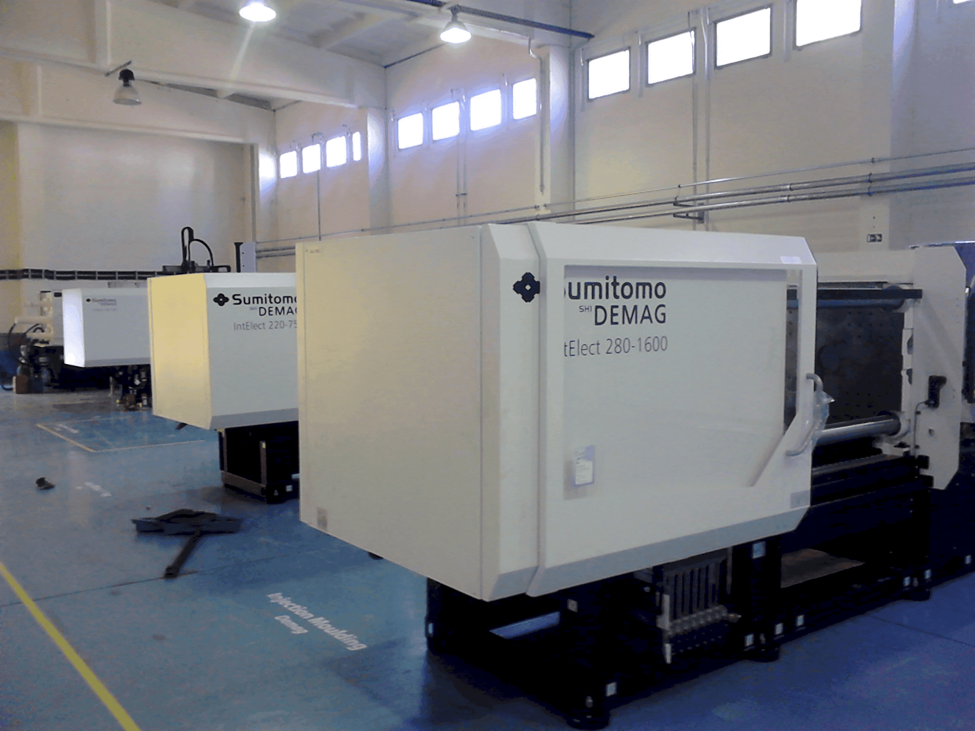 Vista frontal de la máquina SUMITOMO SHI DEMAG Intelect 280/685-1600