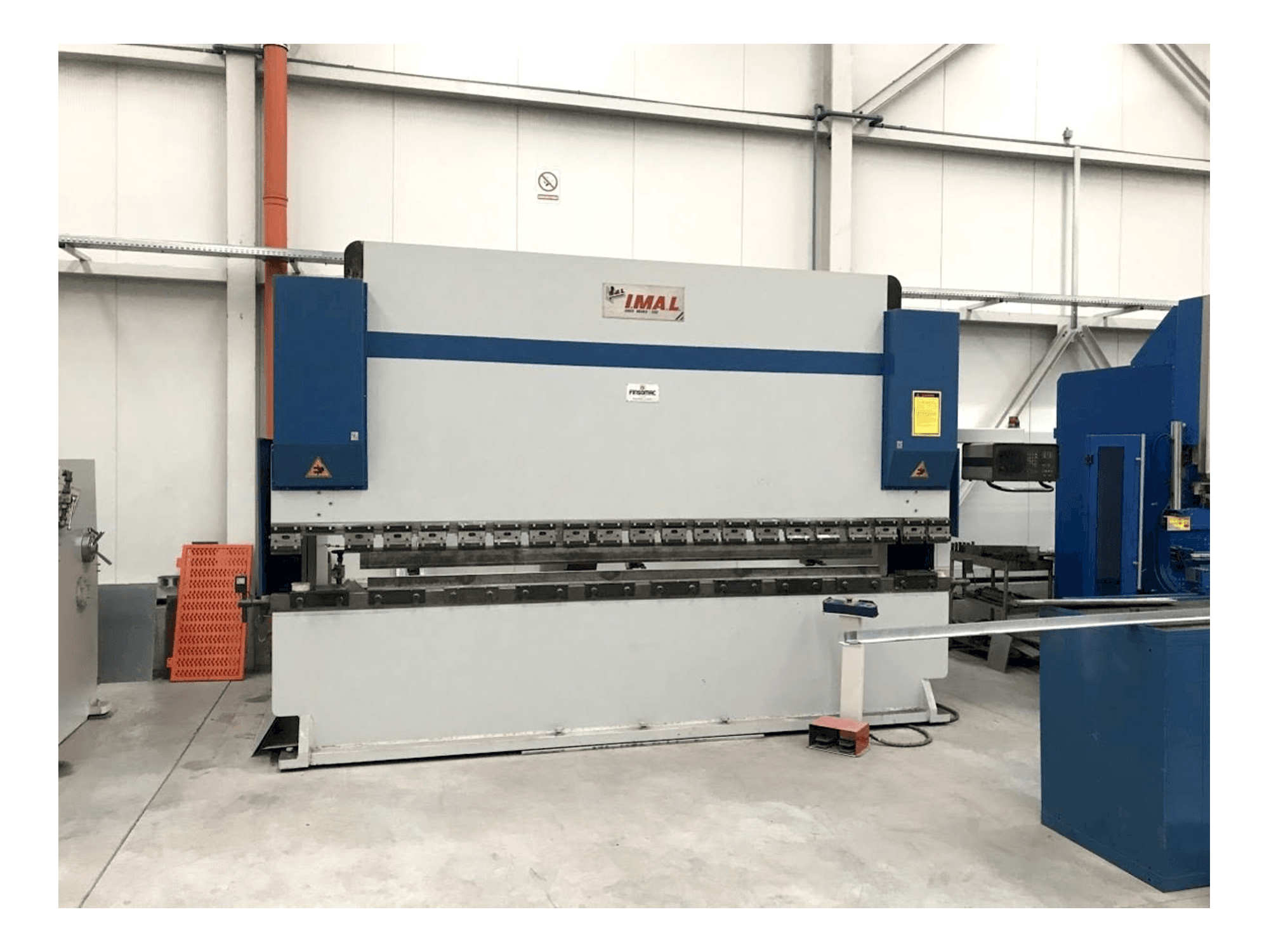 Vista frontal de la máquina I.MA.L. E3A