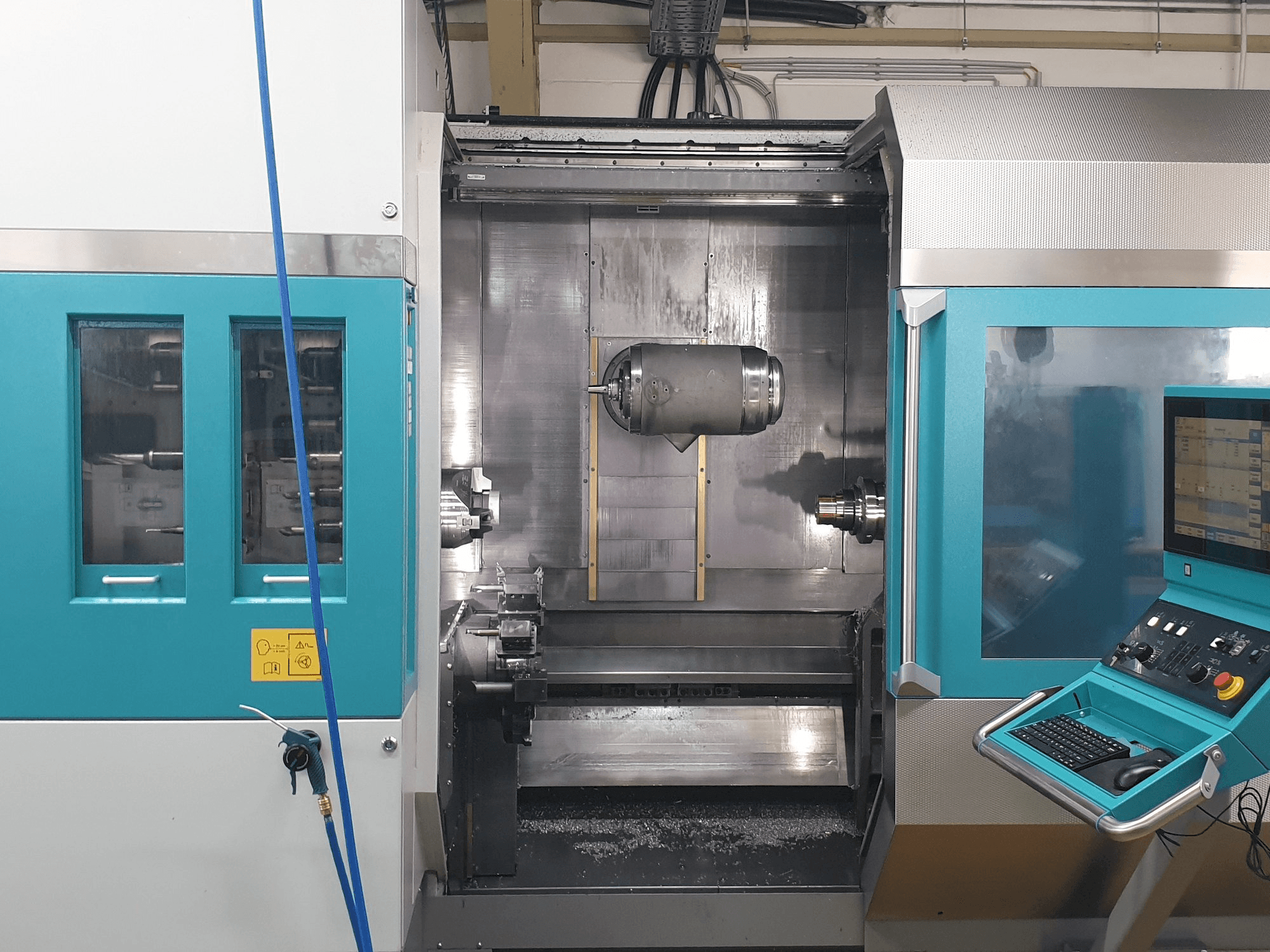 Vista frontal de la máquina Index G220